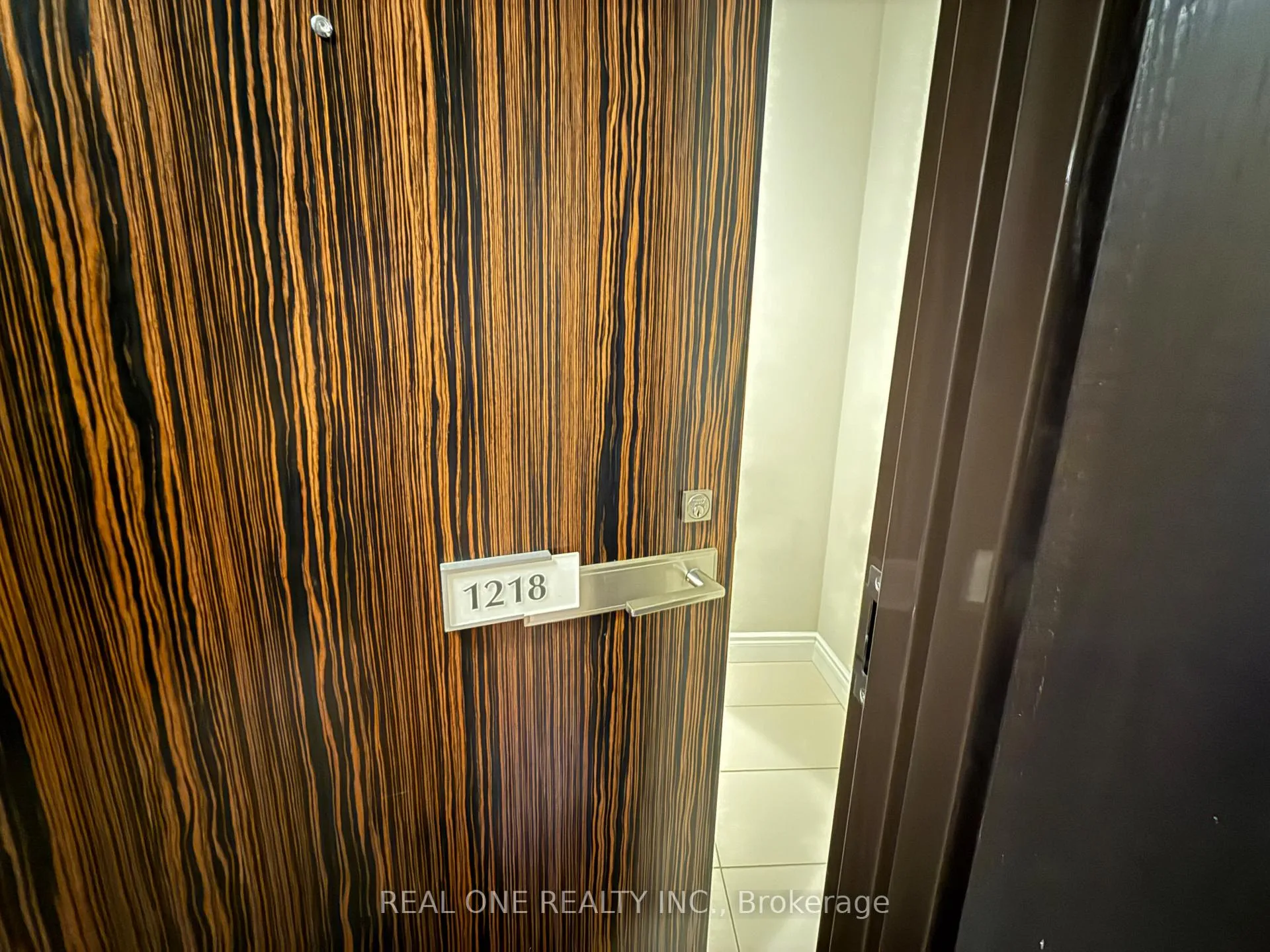Photo 1 of Unit 1218, 325 South Park Road, Markham, Commerce Valley — HOMEH