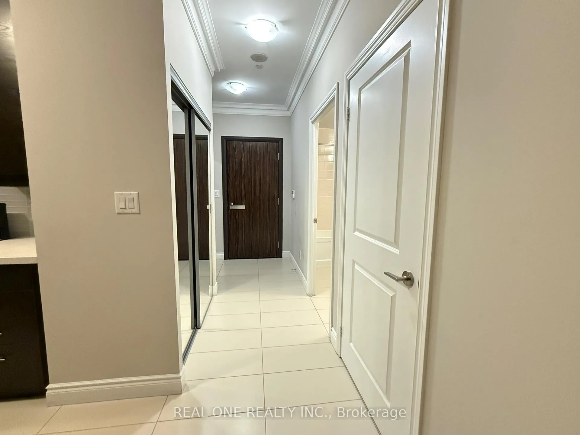 Photo 2 of Unit 1218, 325 South Park Road, Markham, Commerce Valley — HOMEH
