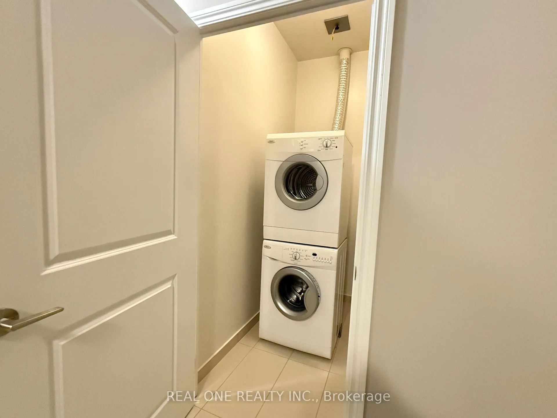 Photo 11 of Unit 1218, 325 South Park Road, Markham, Commerce Valley — HOMEH