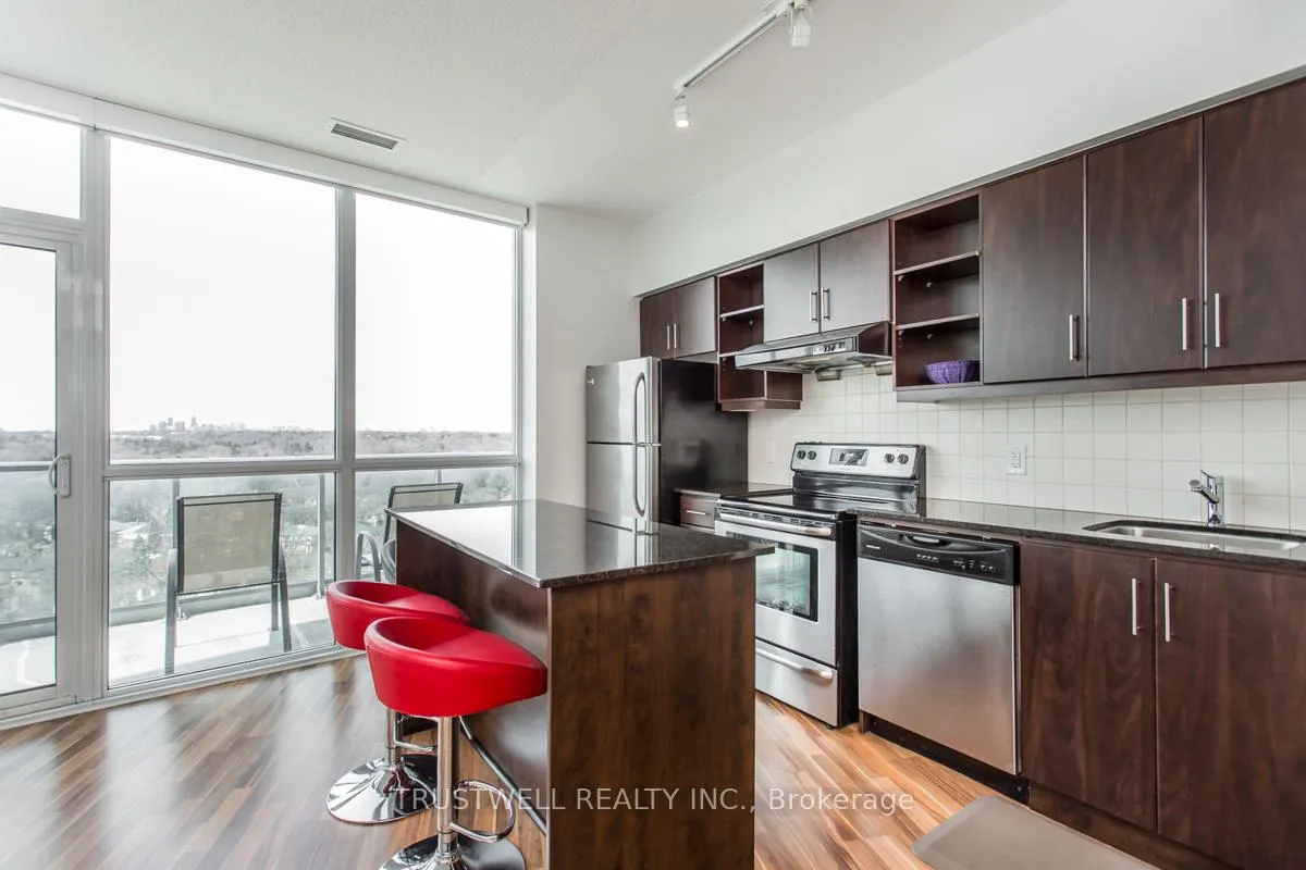 Photo 10 of Unit PH21, 35 Brian Peck Crescent, Toronto, Thorncliffe Park — HOMEH