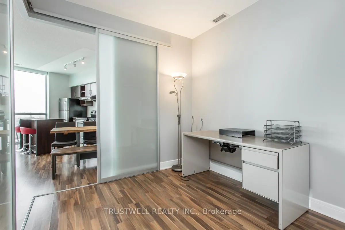 Photo 16 of Unit PH21, 35 Brian Peck Crescent, Toronto, Thorncliffe Park — HOMEH