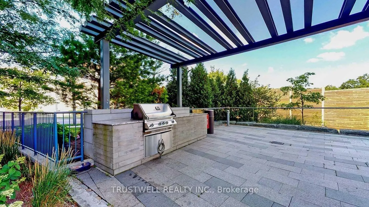 Photo 28 of Unit PH21, 35 Brian Peck Crescent, Toronto, Thorncliffe Park — HOMEH
