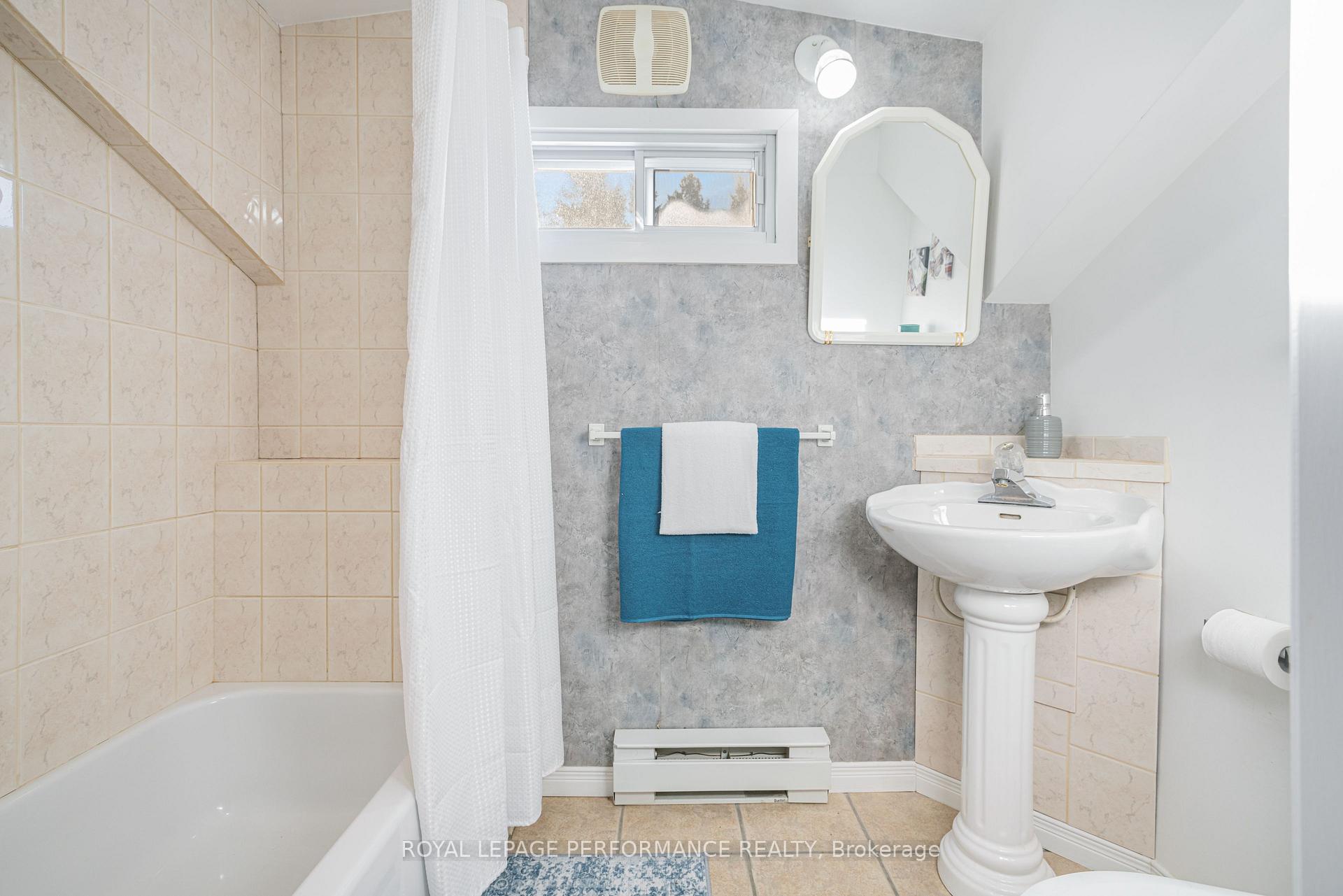 Photo 24 of 1731 Henry Crescent, Champlain, Champlain Twp — HOMEH
