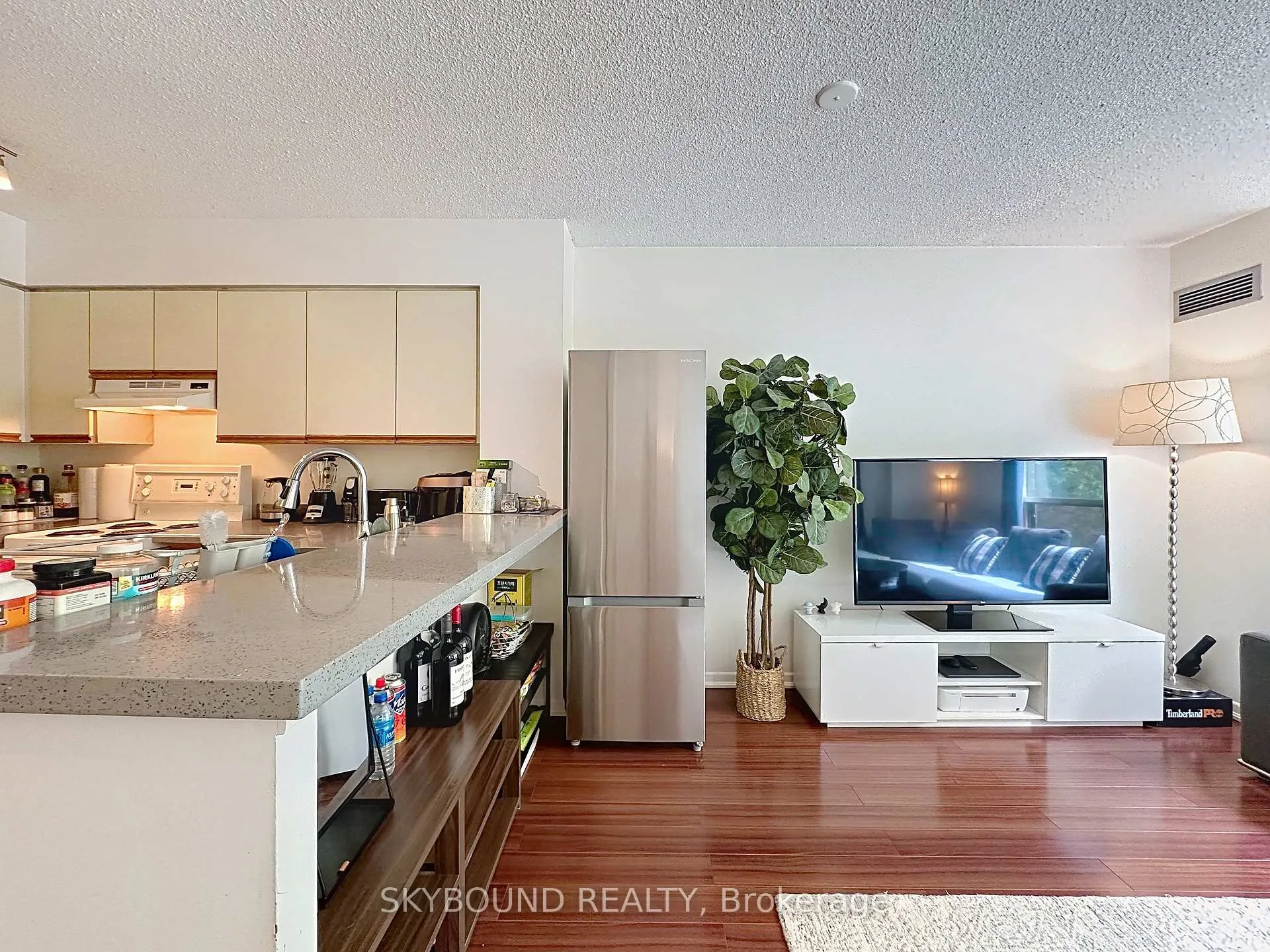 Photo 12 of Unit #224, 95 Prince Arthur Avenue, Toronto, The Annex — HOMEH