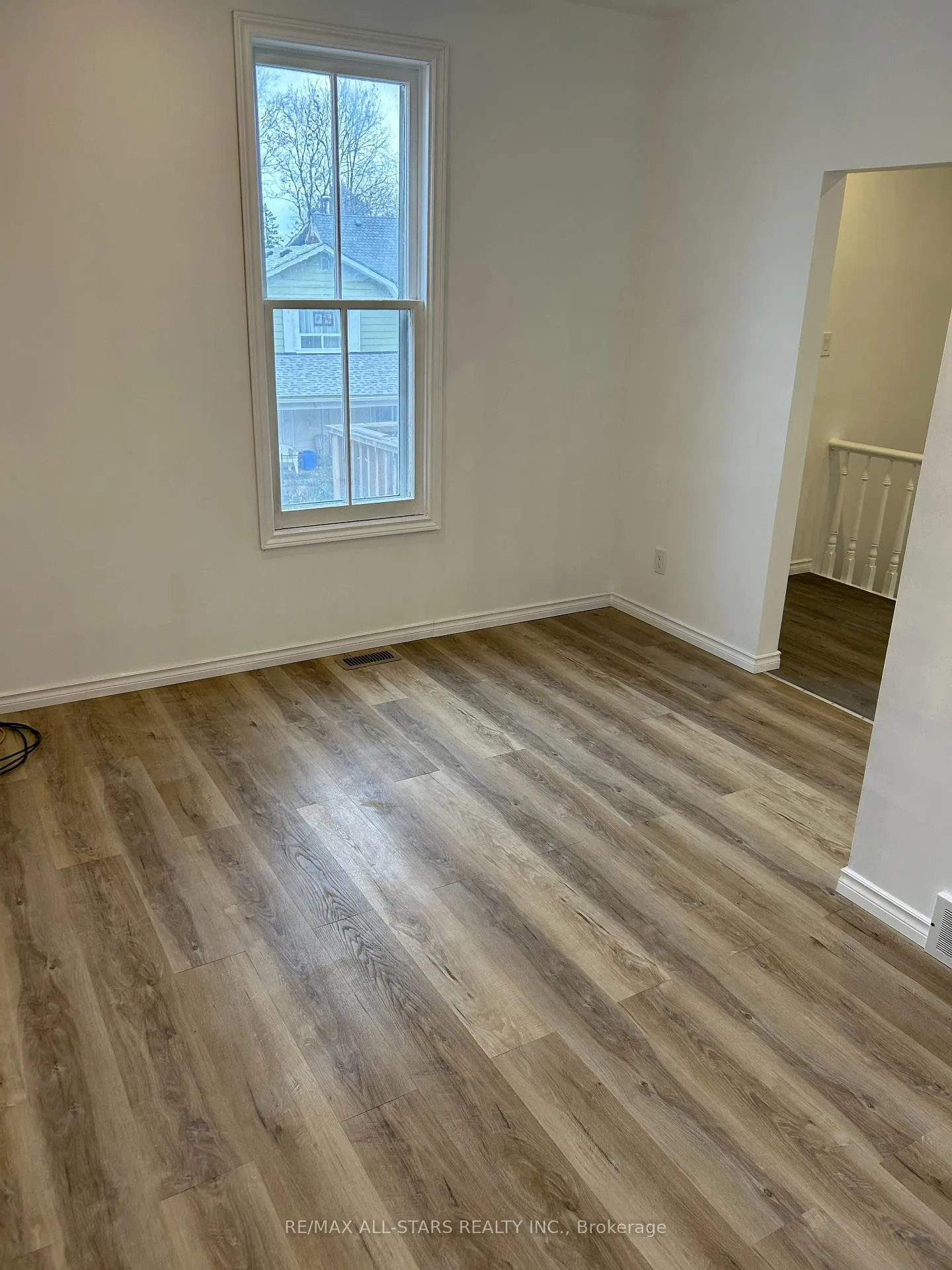 Photo 2 of Unit Unit 2, 51 William Street E, Orillia — HOMEH