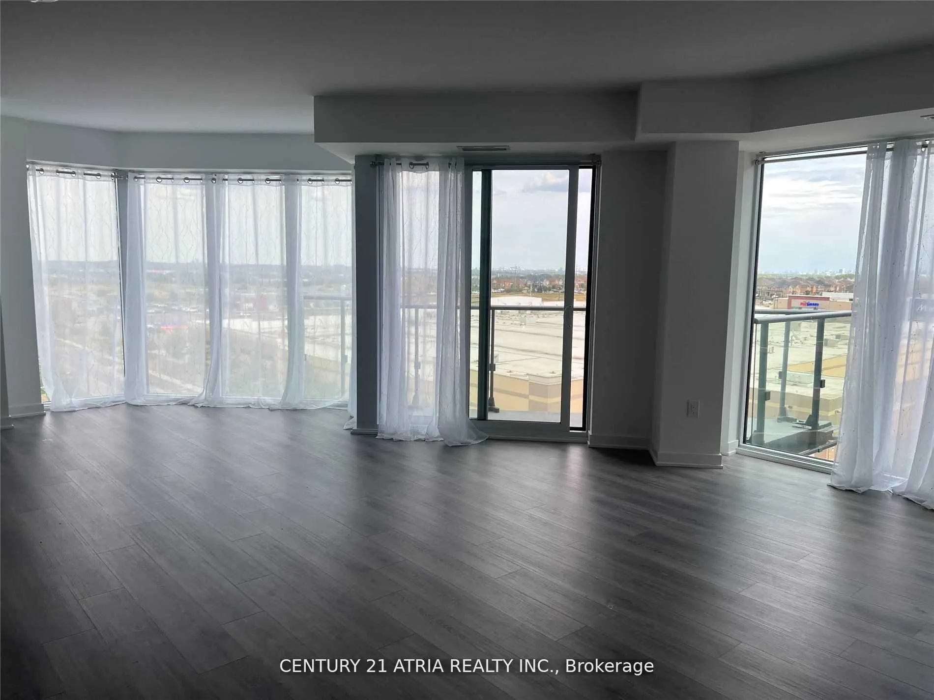 Photo 2 of Unit 605, 100 Eagle Rock Way S, Vaughan, Rural Vaughan — HOMEH