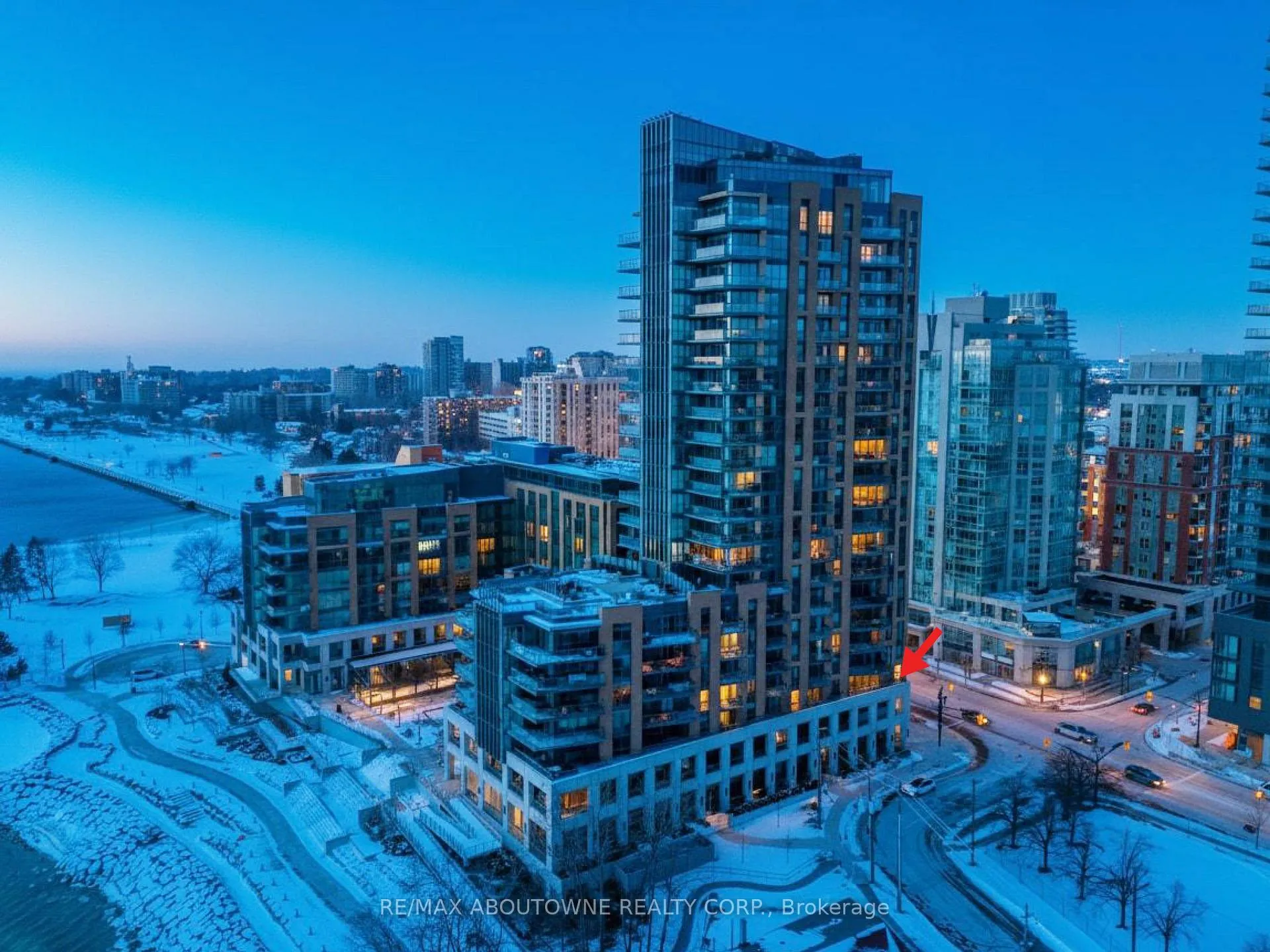 Front of Unit 304, 2060 Lakeshore Road