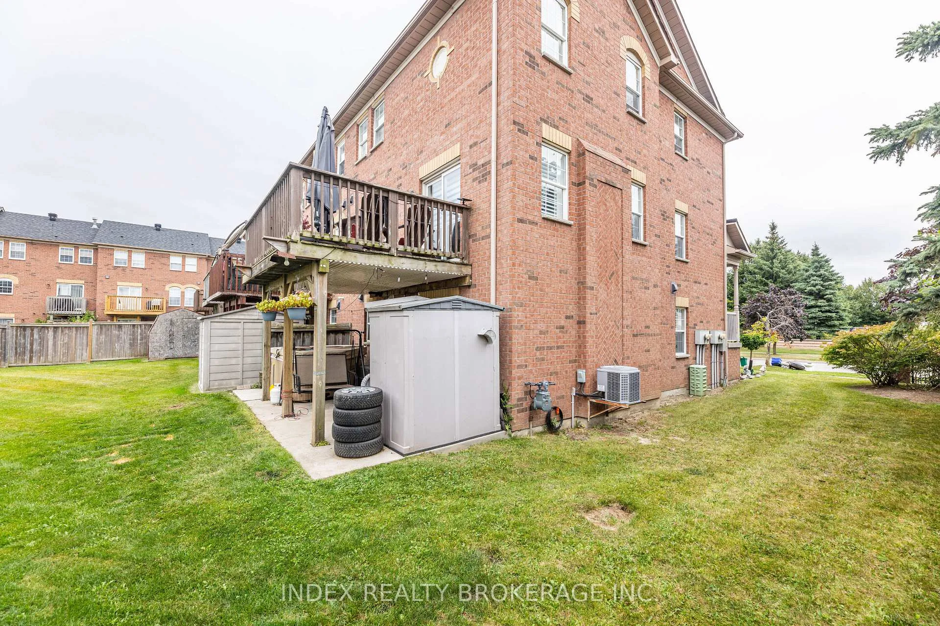 Photo 3 of Unit 1, 575 Steeple Hill, Pickering, Woodlands — HOMEH