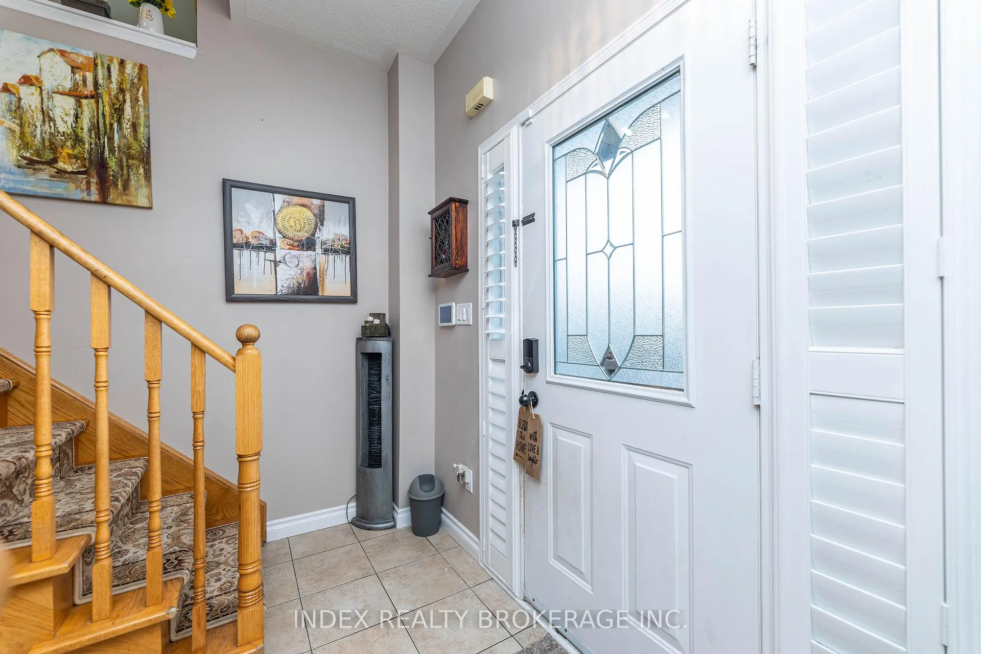 Photo 6 of Unit 1, 575 Steeple Hill, Pickering, Woodlands — HOMEH