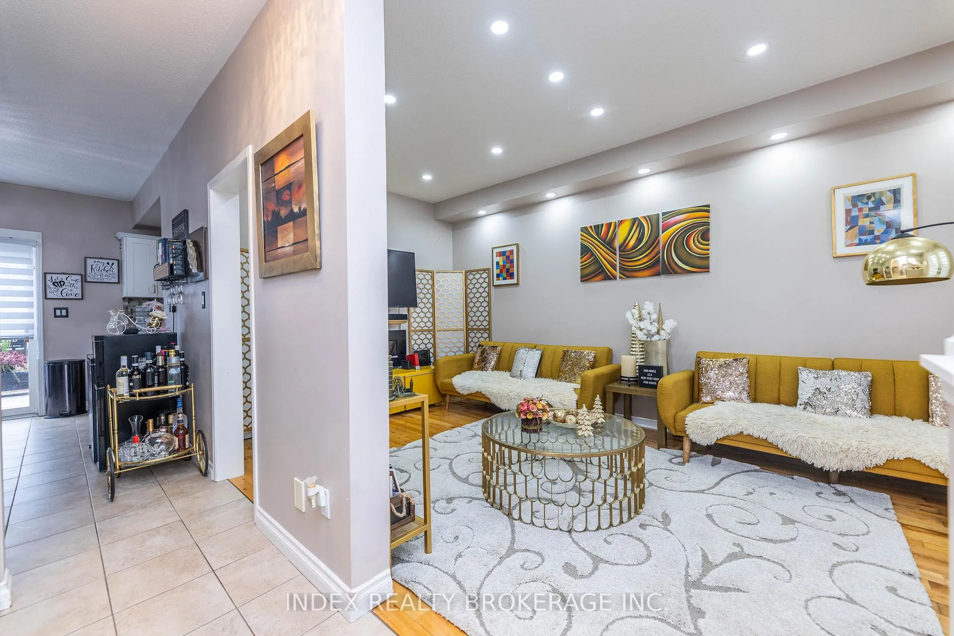 Photo 8 of Unit 1, 575 Steeple Hill, Pickering, Woodlands — HOMEH
