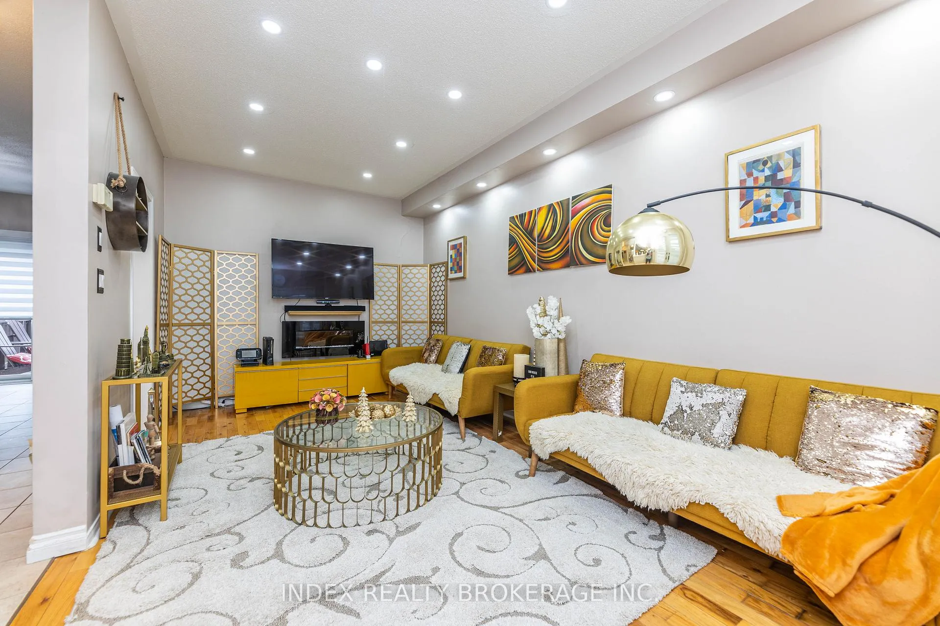 Photo 9 of Unit 1, 575 Steeple Hill, Pickering, Woodlands — HOMEH