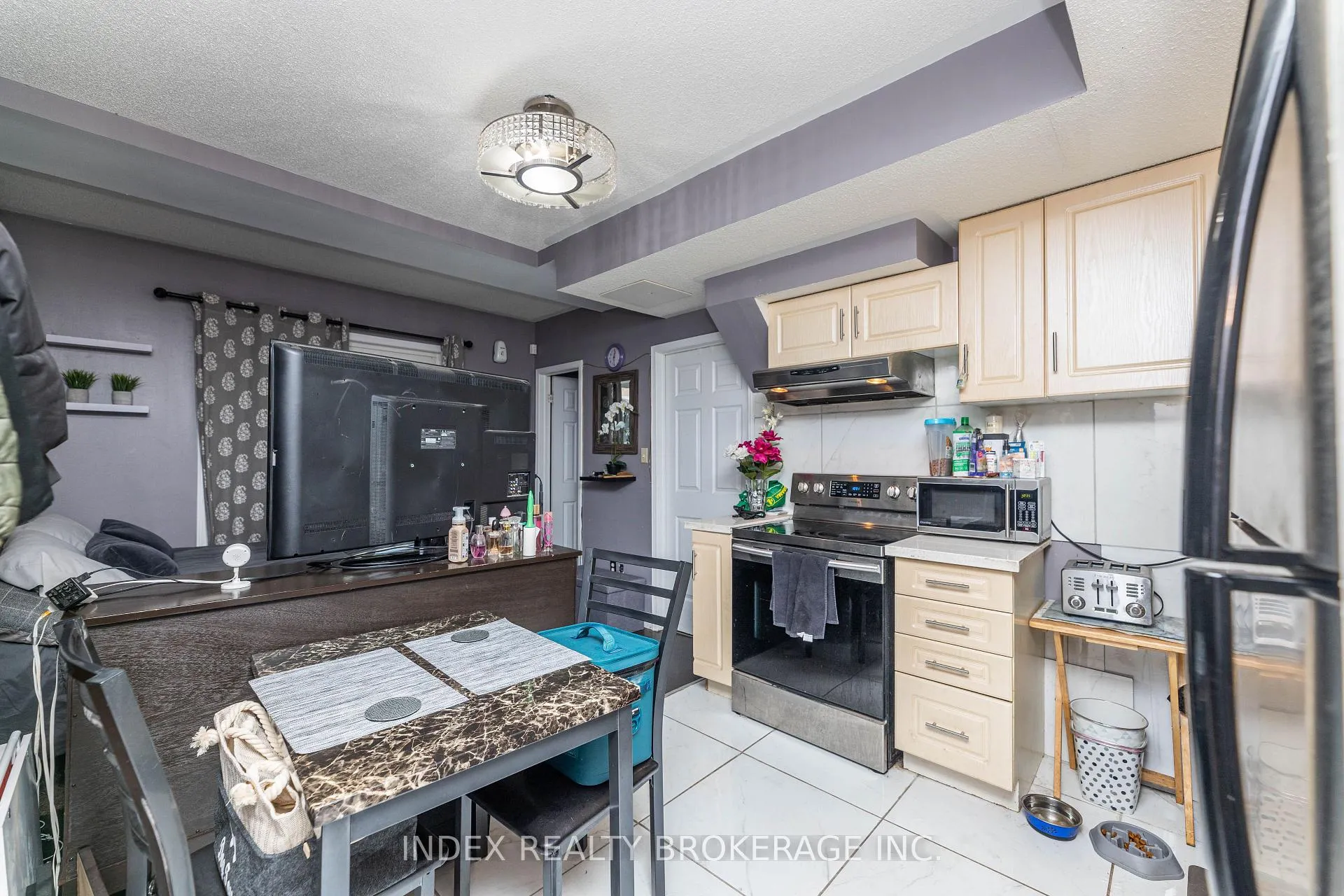 Photo 35 of Unit 1, 575 Steeple Hill, Pickering, Woodlands — HOMEH