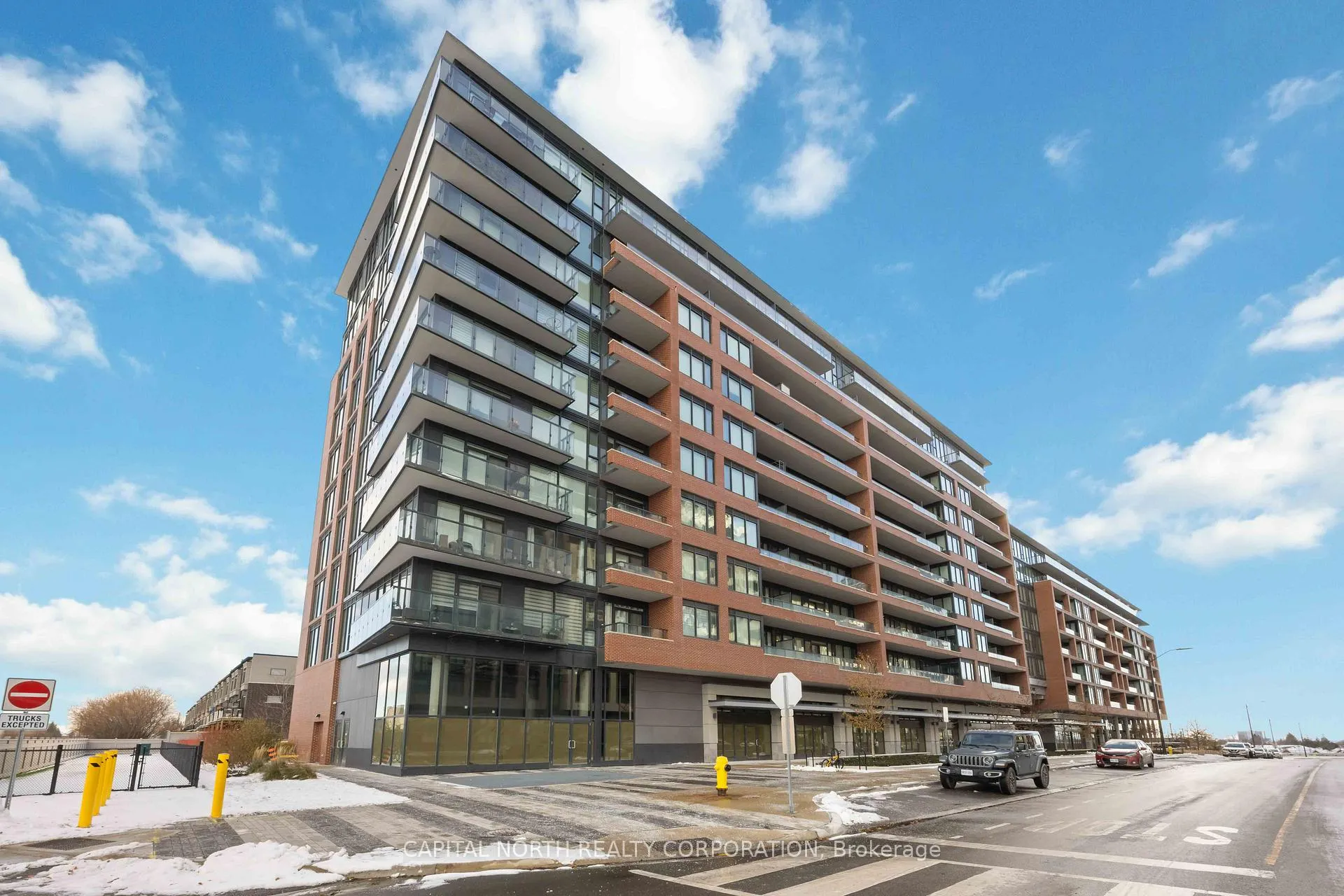 Photo 1 of Unit 525, 99 Eagle Rock Way, Vaughan, Rural Vaughan — HOMEH