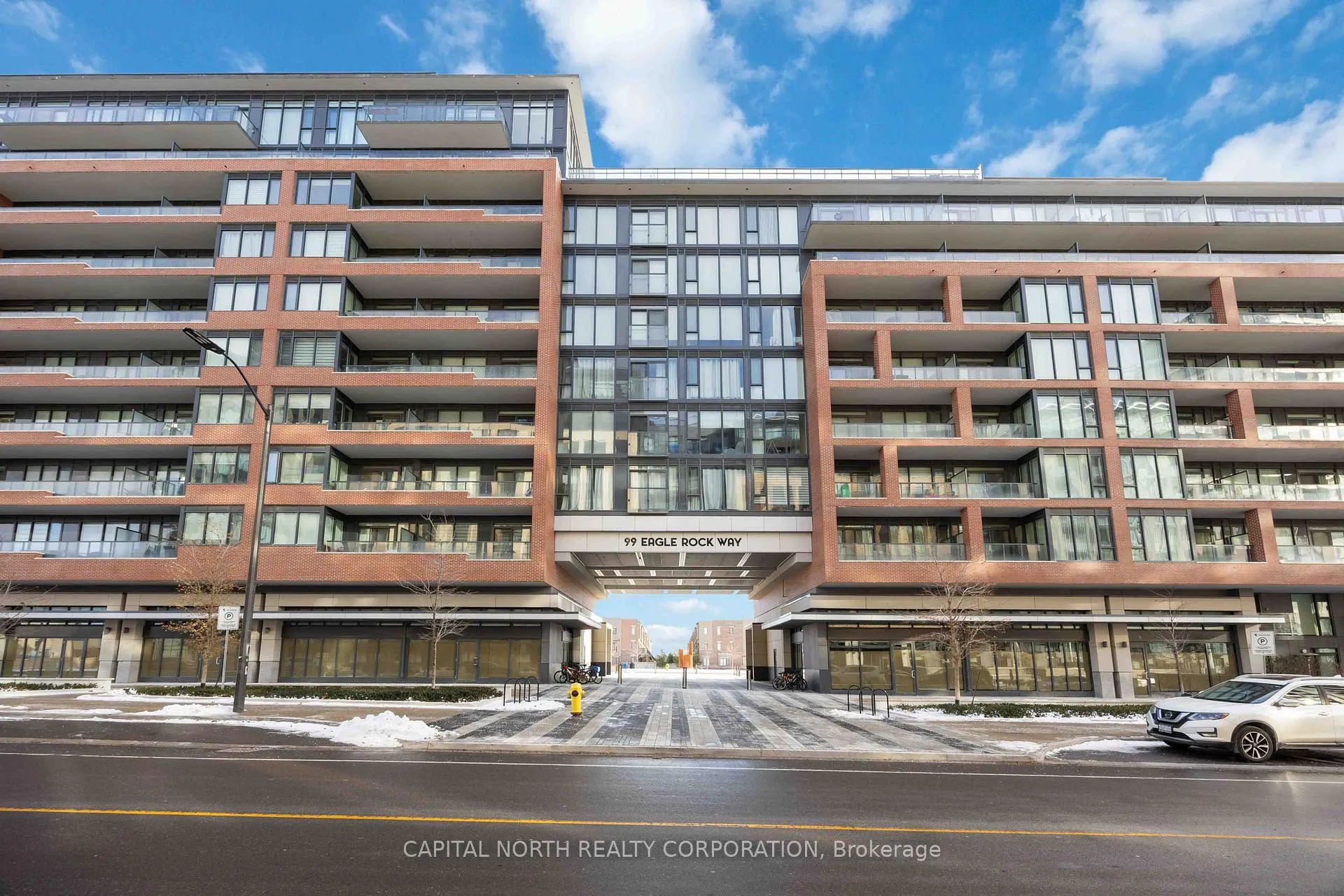 Photo 2 of Unit 525, 99 Eagle Rock Way, Vaughan, Rural Vaughan — HOMEH