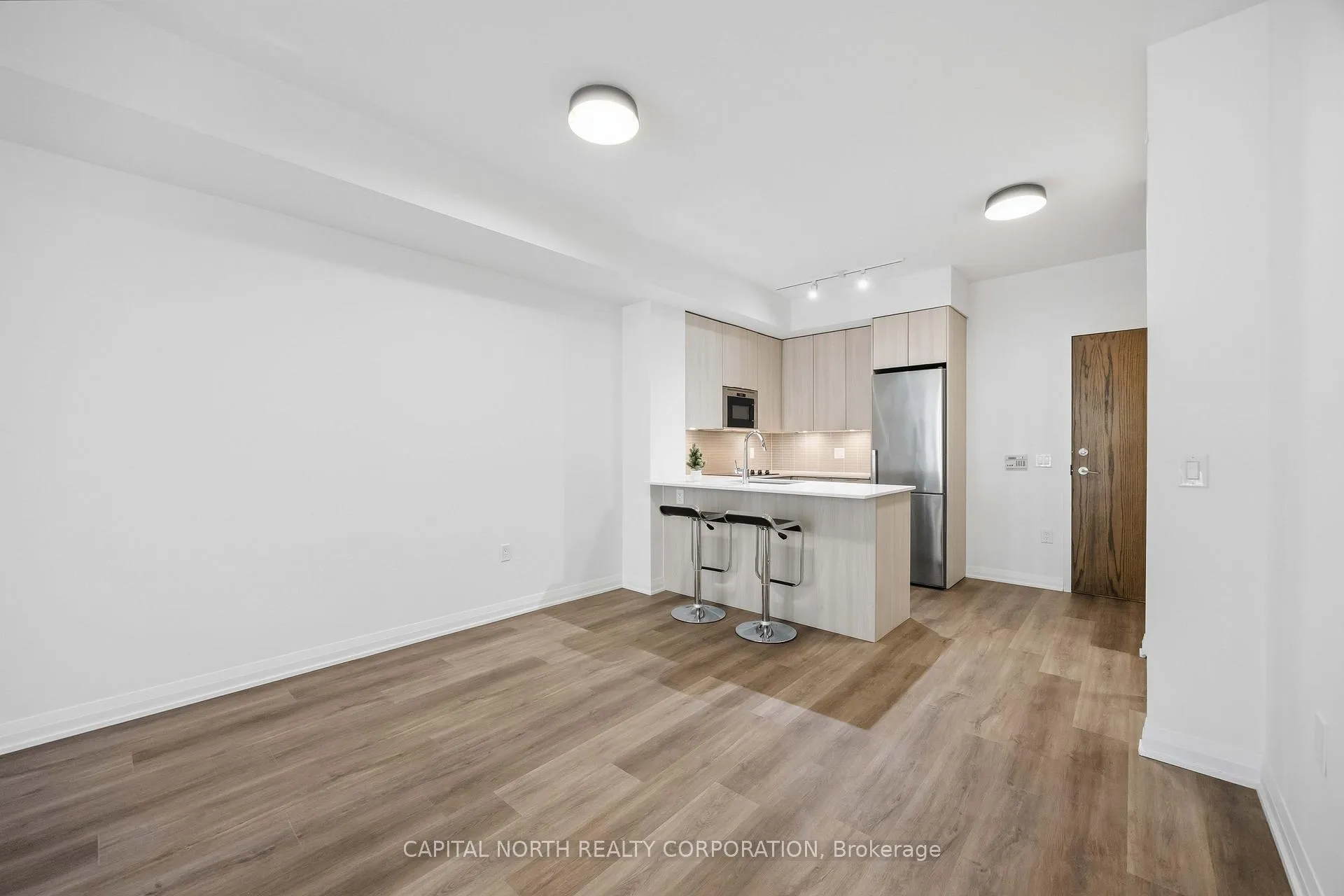 Photo 16 of Unit 525, 99 Eagle Rock Way, Vaughan, Rural Vaughan — HOMEH