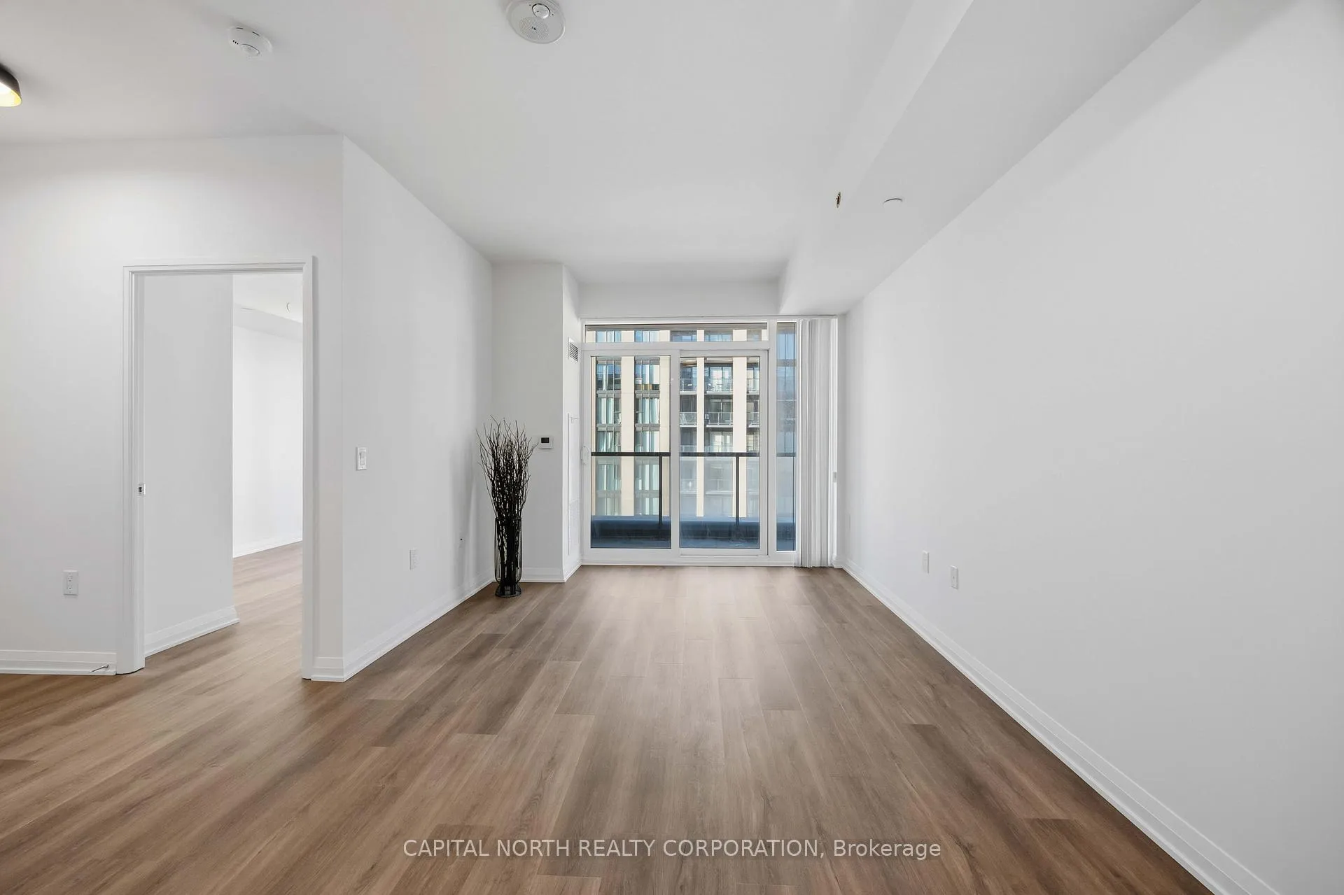 Photo 20 of Unit 525, 99 Eagle Rock Way, Vaughan, Rural Vaughan — HOMEH
