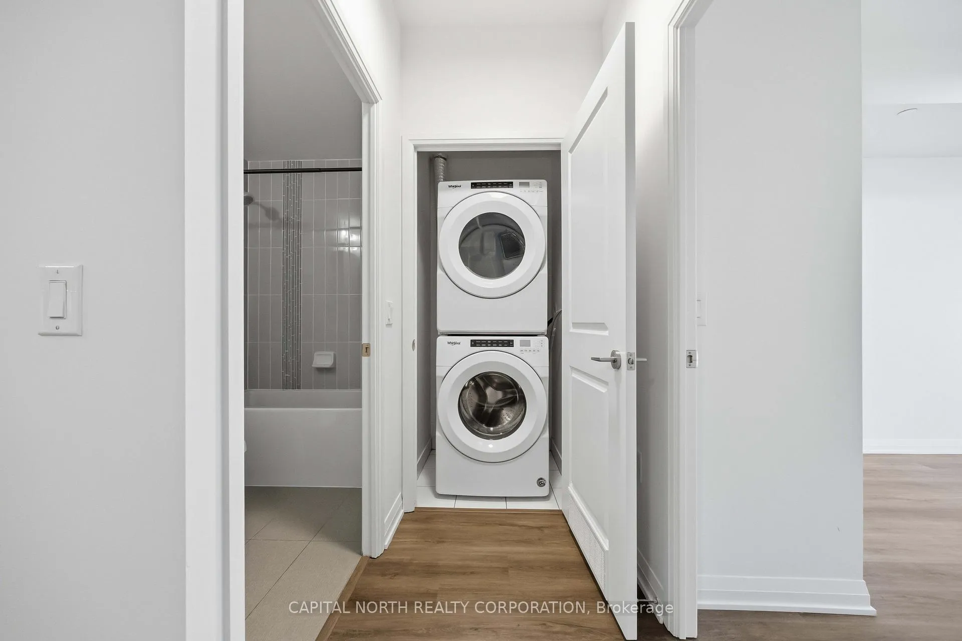 Photo 21 of Unit 525, 99 Eagle Rock Way, Vaughan, Rural Vaughan — HOMEH