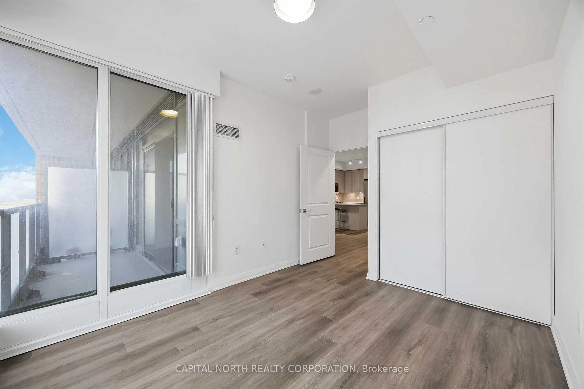 Photo 22 of Unit 525, 99 Eagle Rock Way, Vaughan, Rural Vaughan — HOMEH
