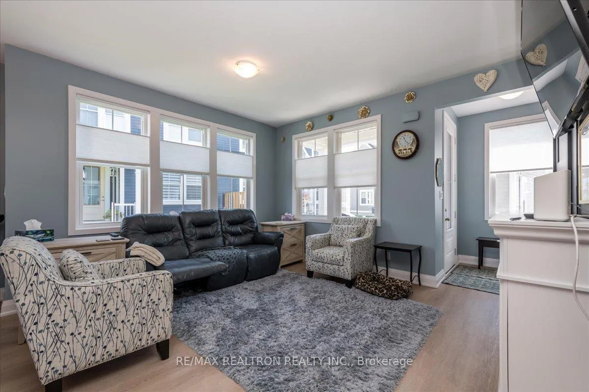 Photo 9 of 2 Danielle Crescent, Midland — HOMEH