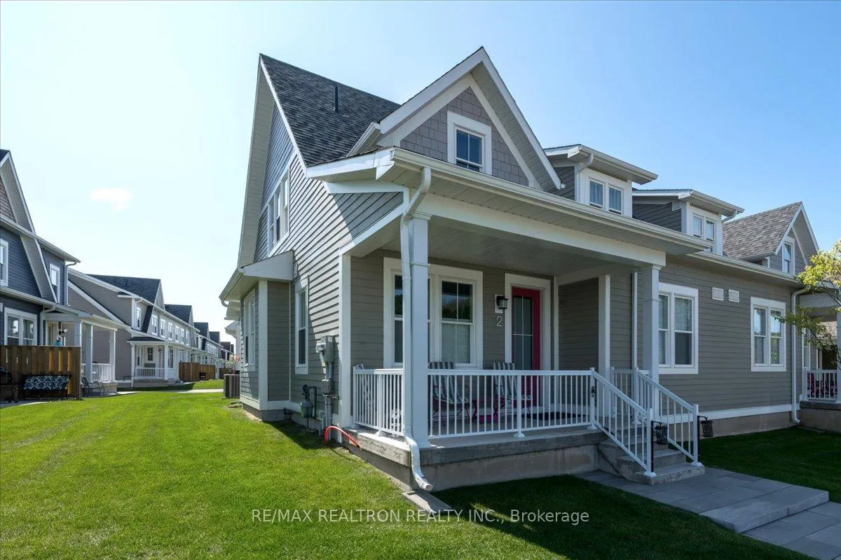 Photo 36 of 2 Danielle Crescent, Midland — HOMEH