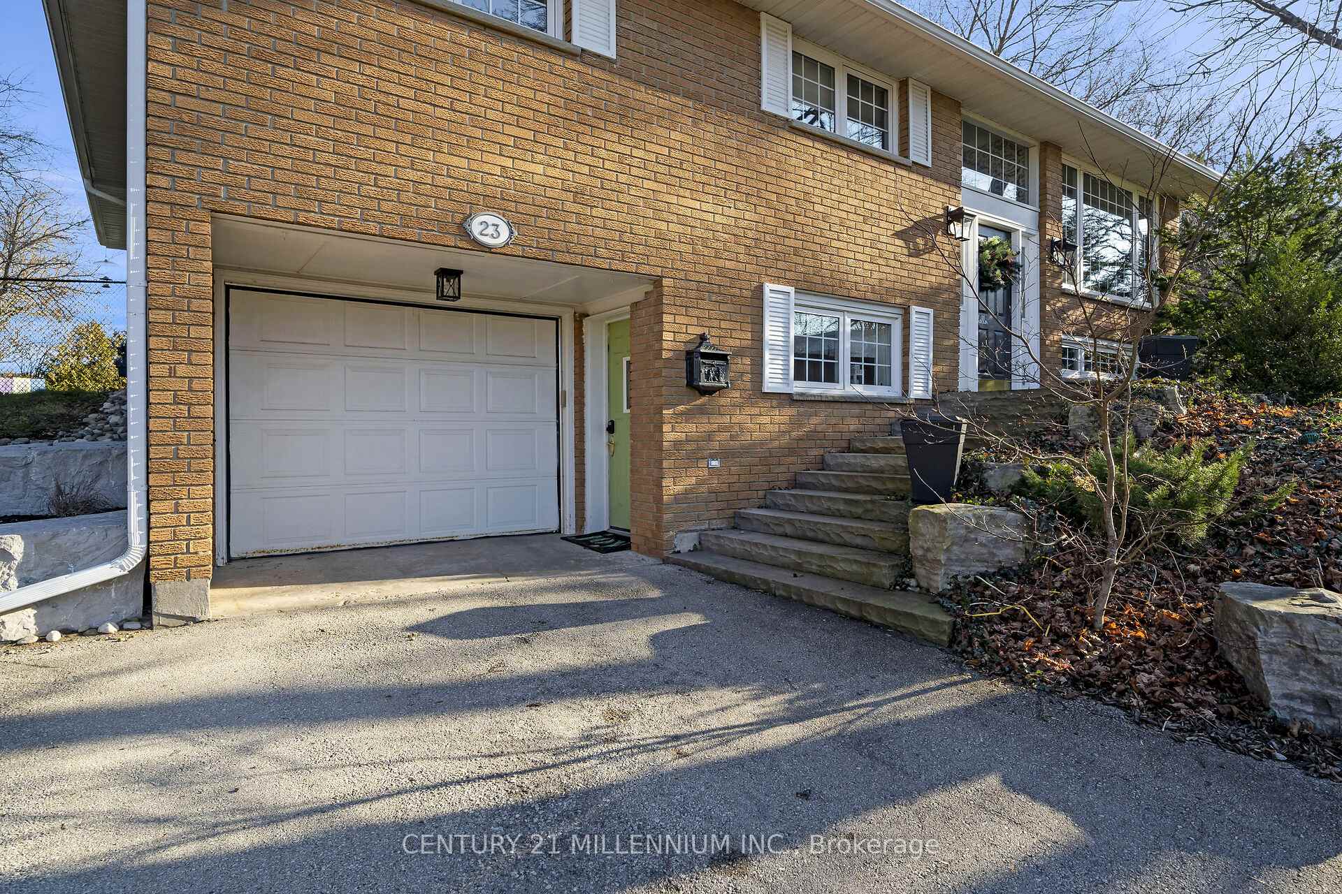 Photo 4 of 23 Woolen Mill Lane, Erin, Hillsburgh — HOMEH