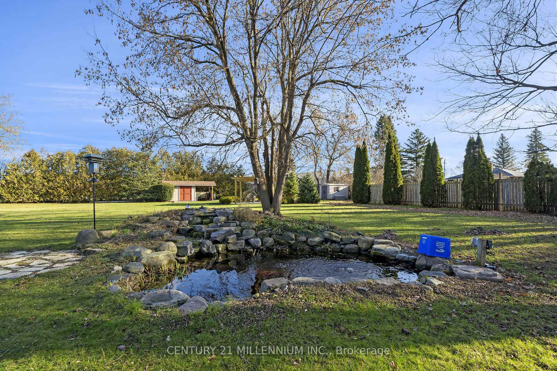 Photo 36 of 23 Woolen Mill Lane, Erin, Hillsburgh — HOMEH
