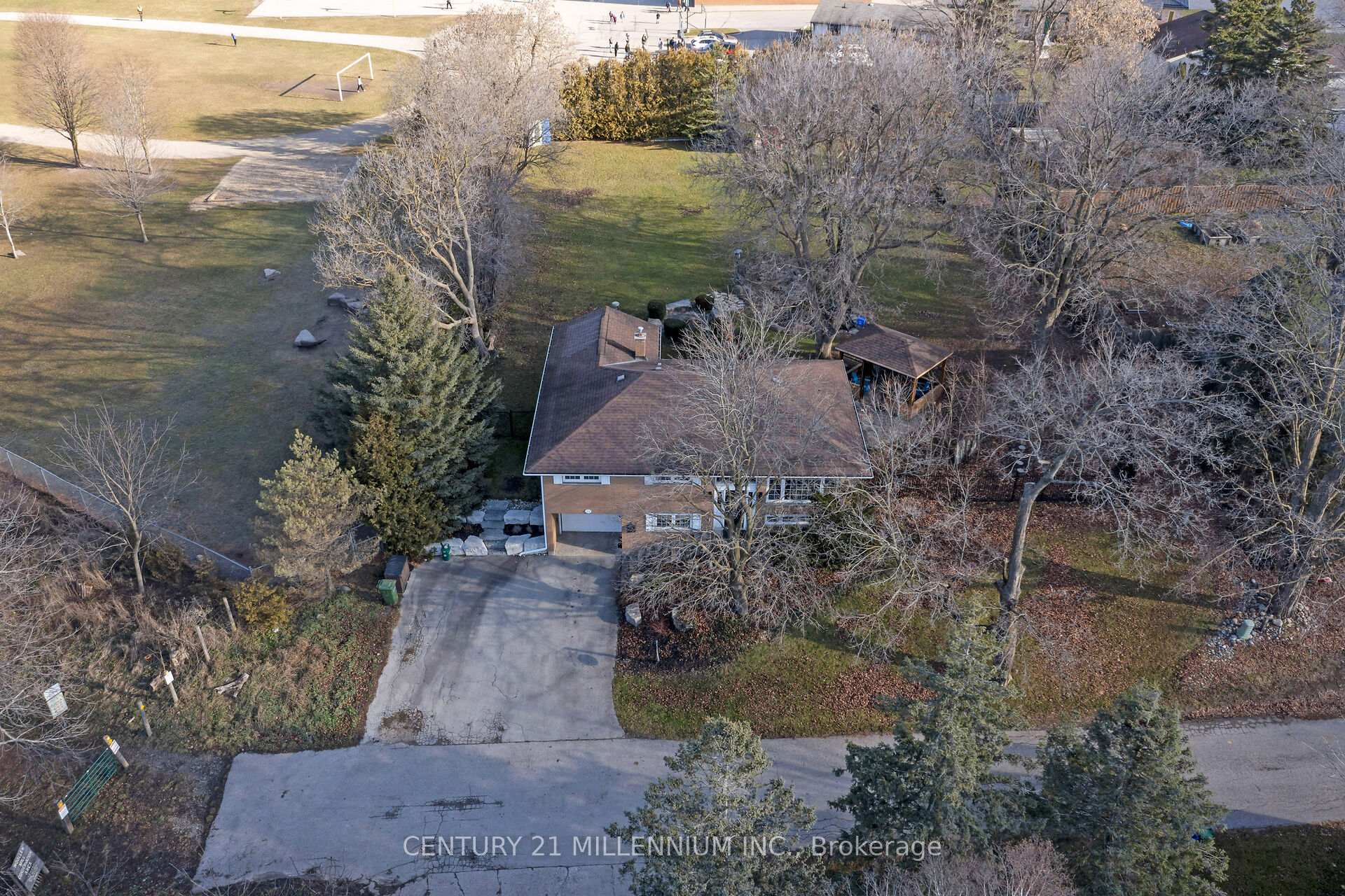 Photo 48 of 23 Woolen Mill Lane, Erin, Hillsburgh — HOMEH