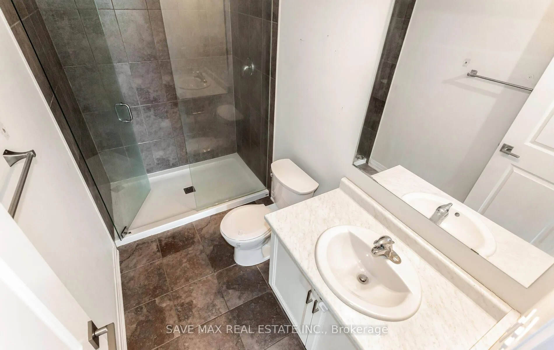 Photo 15 of Unit 2H, 155 Thomas Slee Drive, Kitchener, Doon South — HOMEH