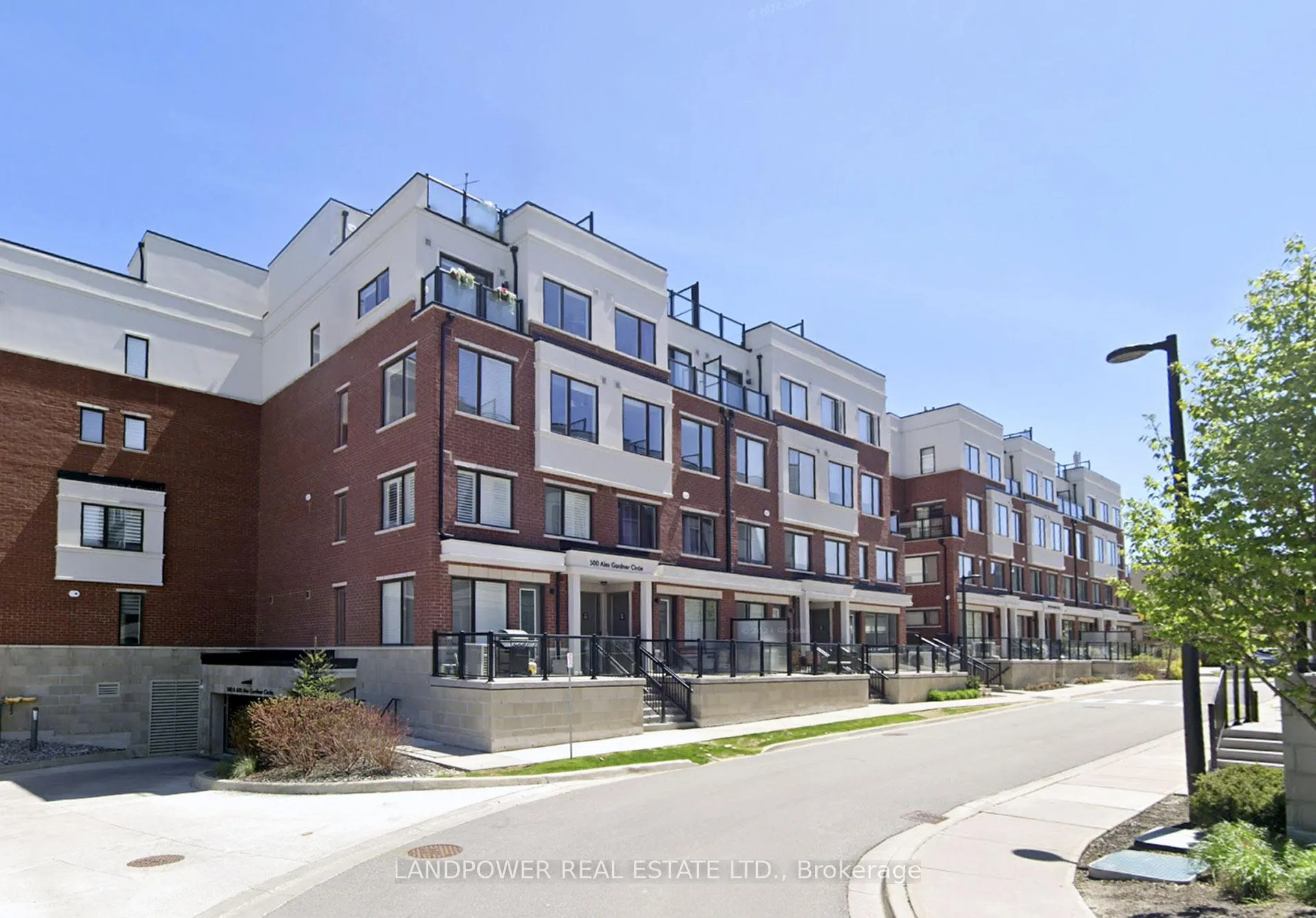 Photo 1 of Unit 92, 500 Alex Gardner Circle, Aurora, Aurora Heights — HOMEH