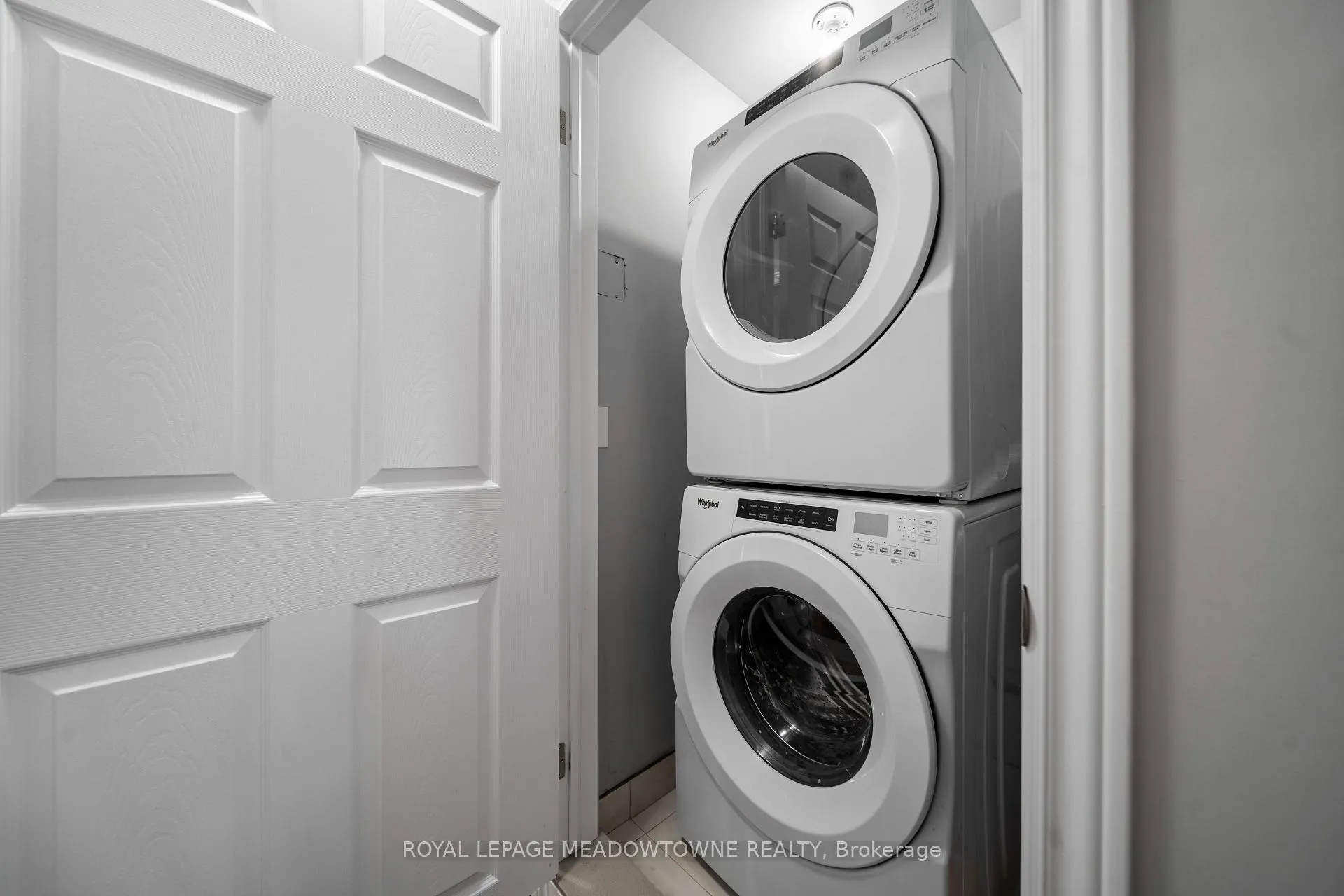 Photo 19 of Unit 6, 182 Oat Lane, Kitchener — HOMEH