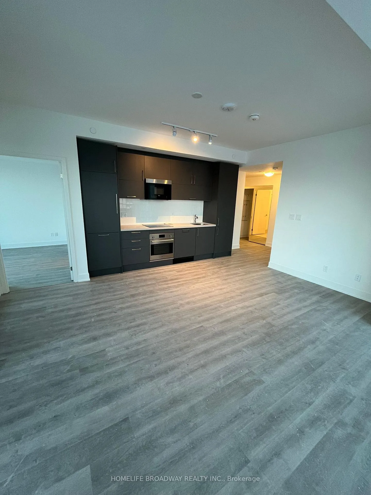 Photo 2 of Unit 1004, 38 Andre de Grasse Street, Markham, Unionville — HOMEH