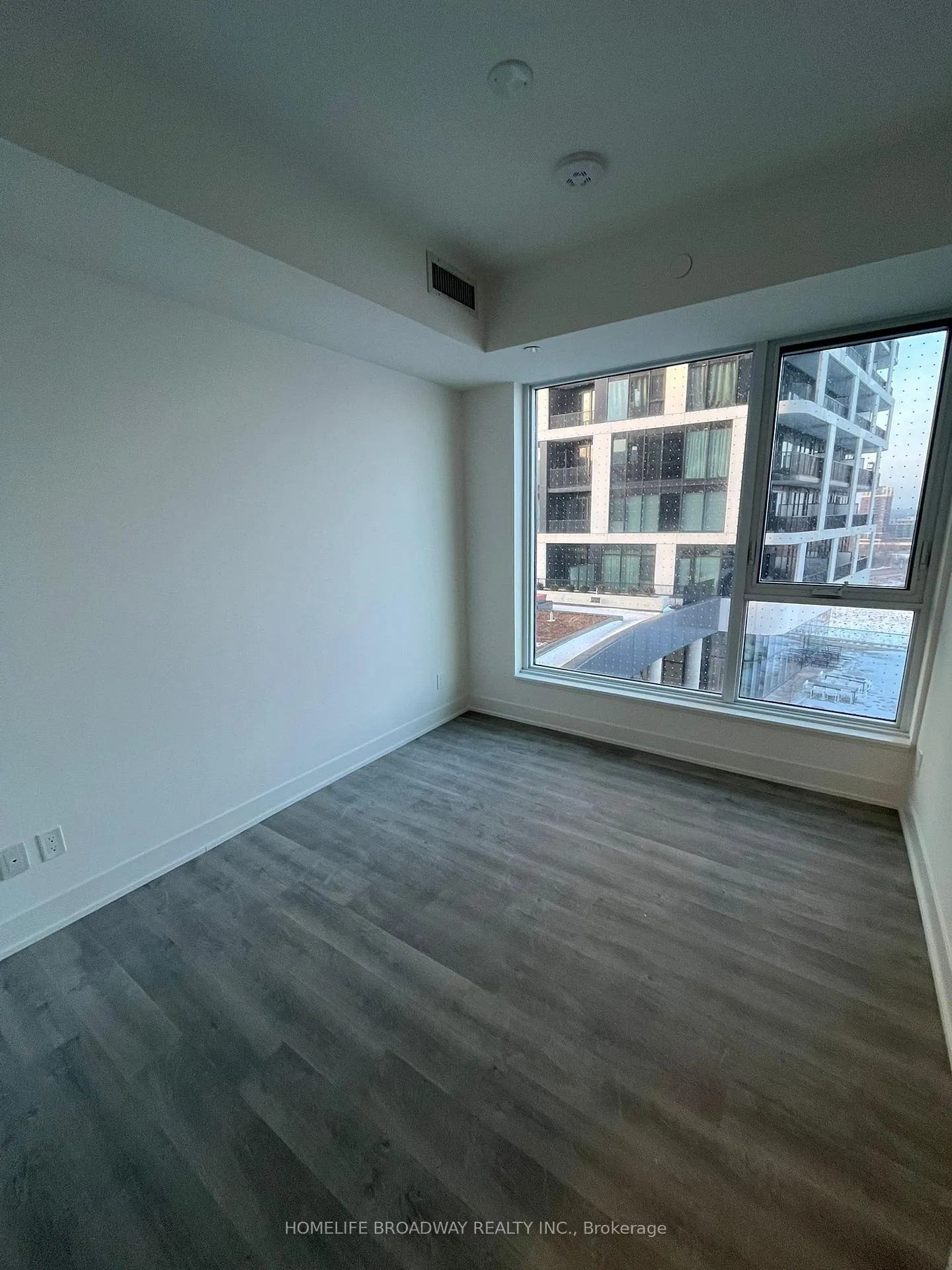 Photo 6 of Unit 1004, 38 Andre de Grasse Street, Markham, Unionville — HOMEH