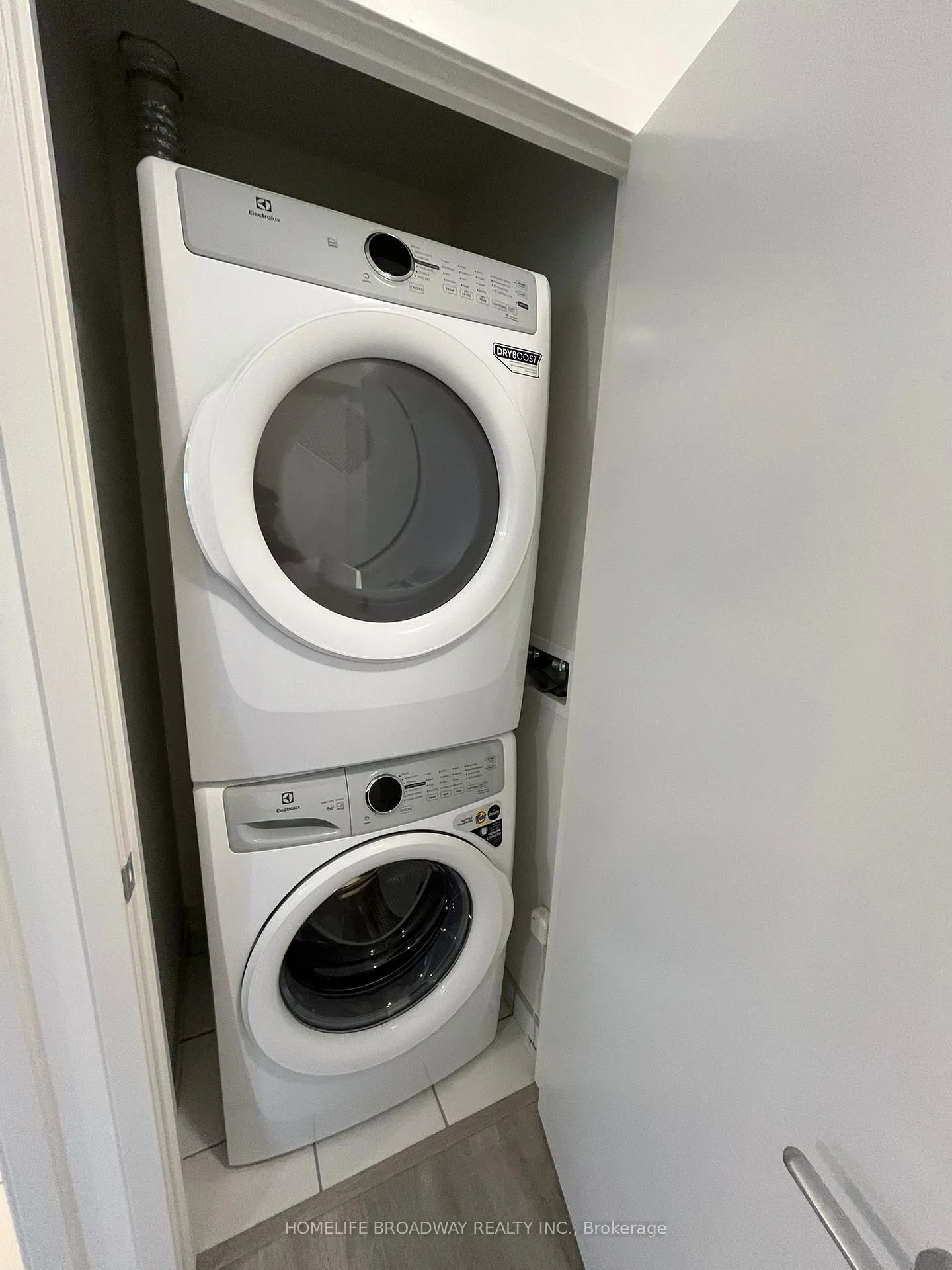 Photo 13 of Unit 1004, 38 Andre de Grasse Street, Markham, Unionville — HOMEH