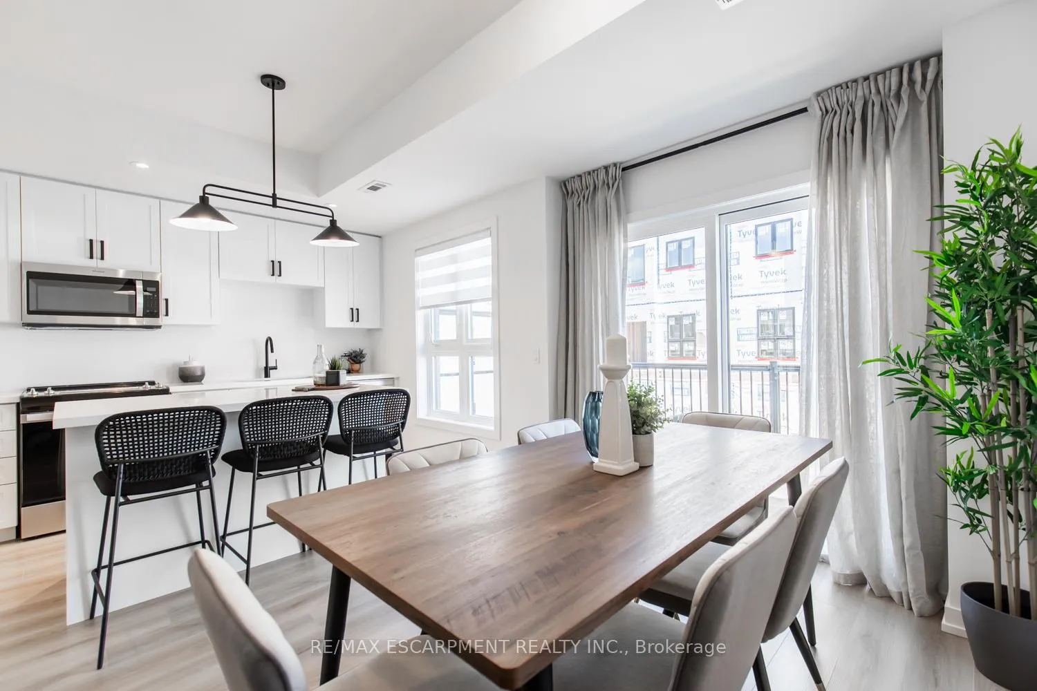 Photo 14 of Unit 6, 70 Kenesky Drive, Hamilton, Waterdown — HOMEH