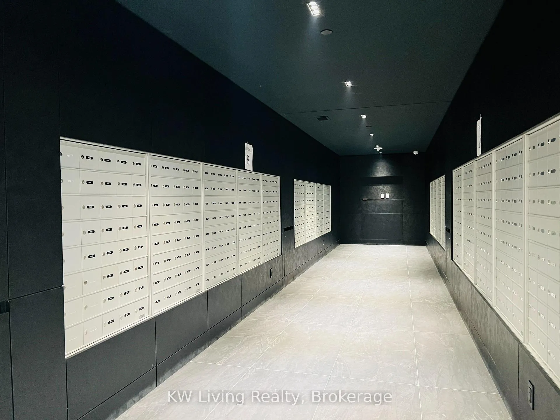 Photo 10 of Unit B1208, 50 Upper Mall Way, Vaughan, Brownridge — HOMEH