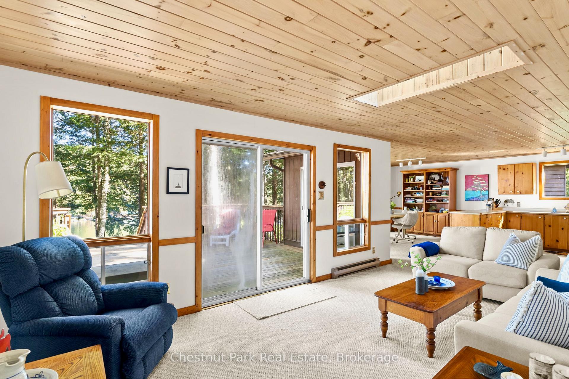 Photo 8 of 10 Taylor (26LM10) Island, Gravenhurst, Muskoka (S) — HOMEH