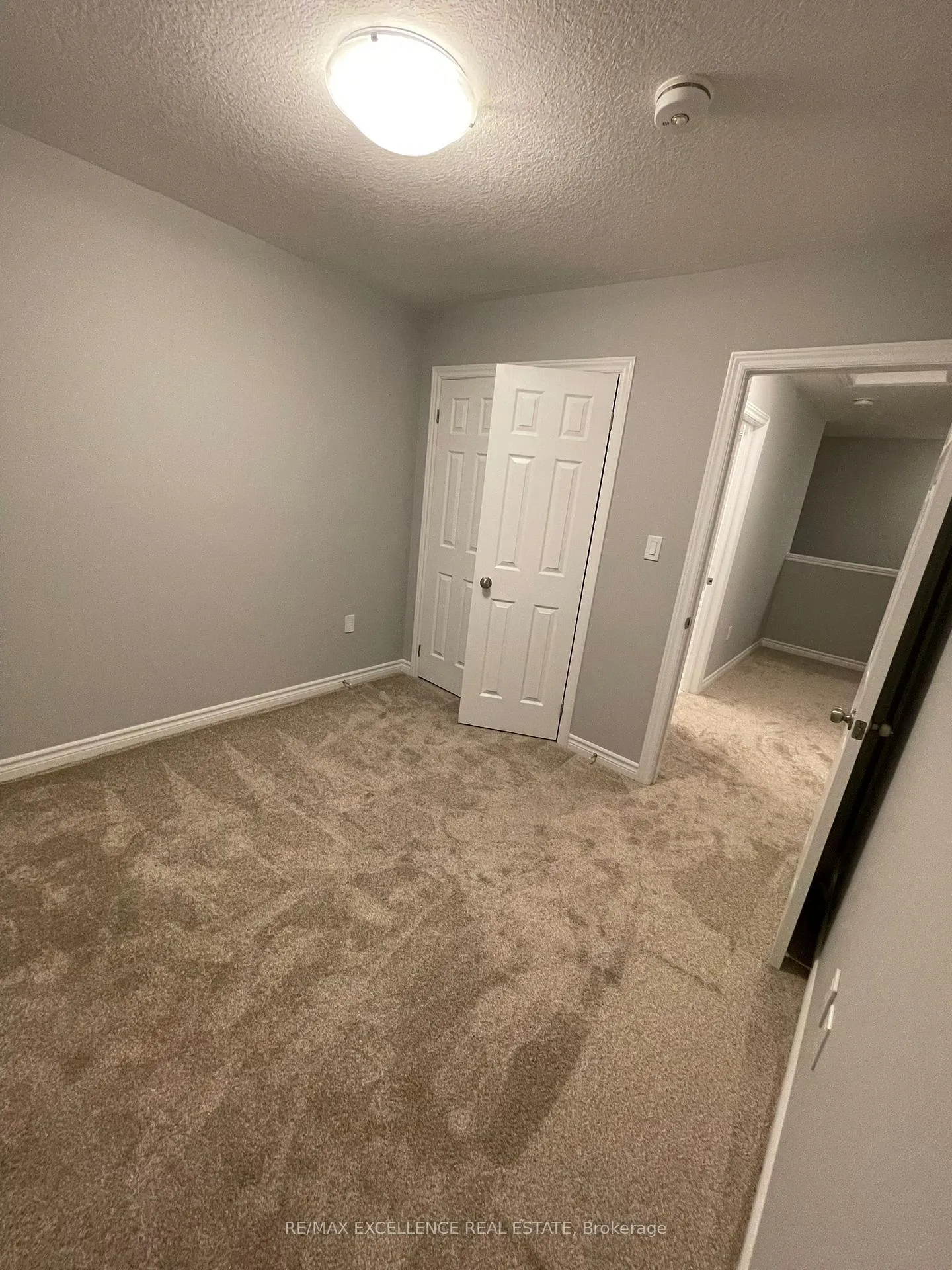 Photo 6 of 116 Wheat Lane N, Kitchener — HOMEH