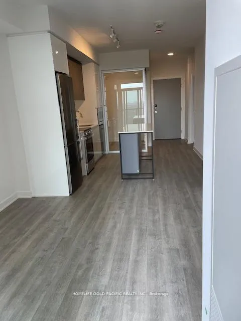 Photo 8 of Unit 1004, 50 Upper Mall Way, Vaughan, Brownridge — HOMEH