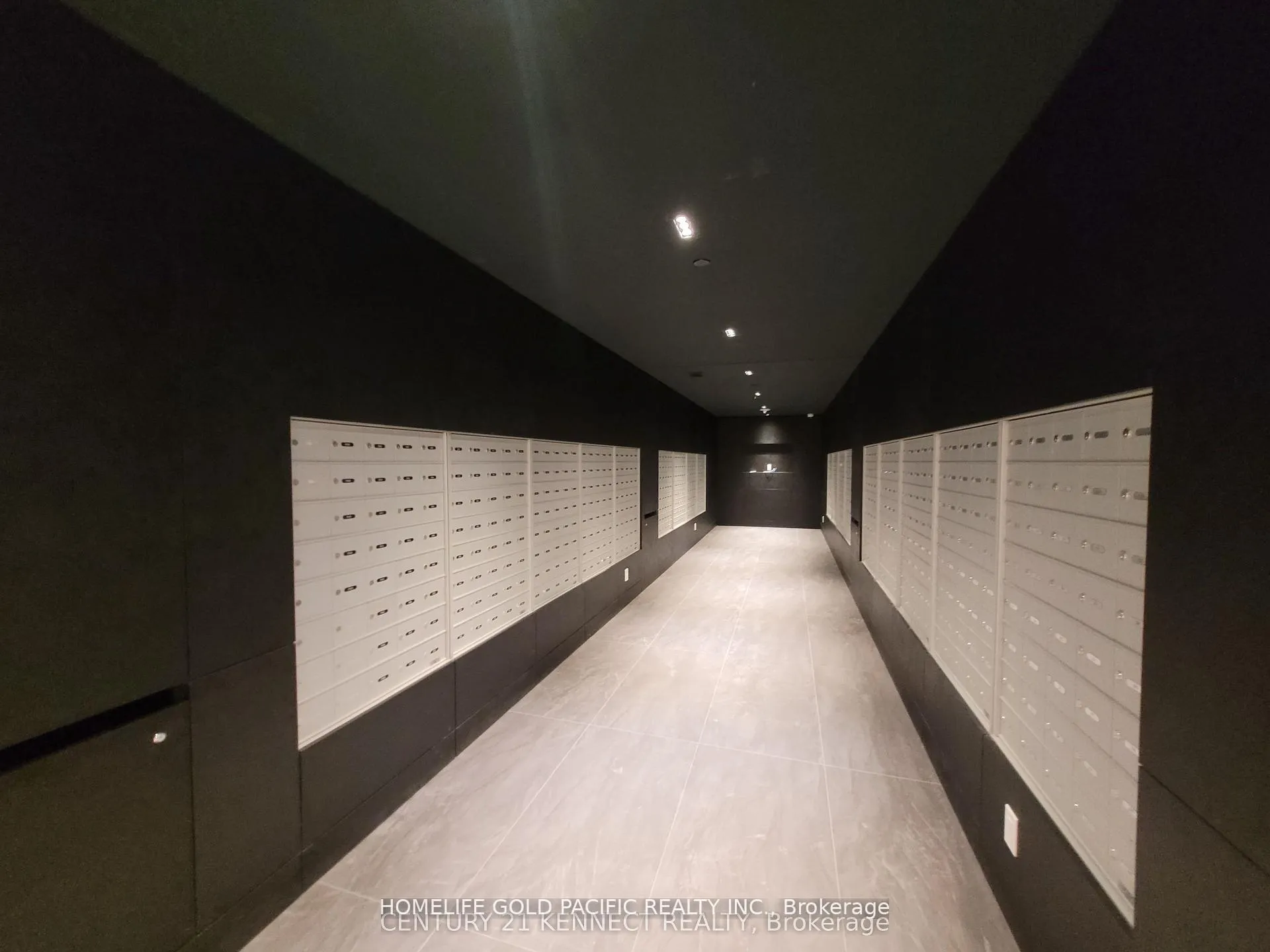Photo 11 of Unit 1004, 50 Upper Mall Way, Vaughan, Brownridge — HOMEH
