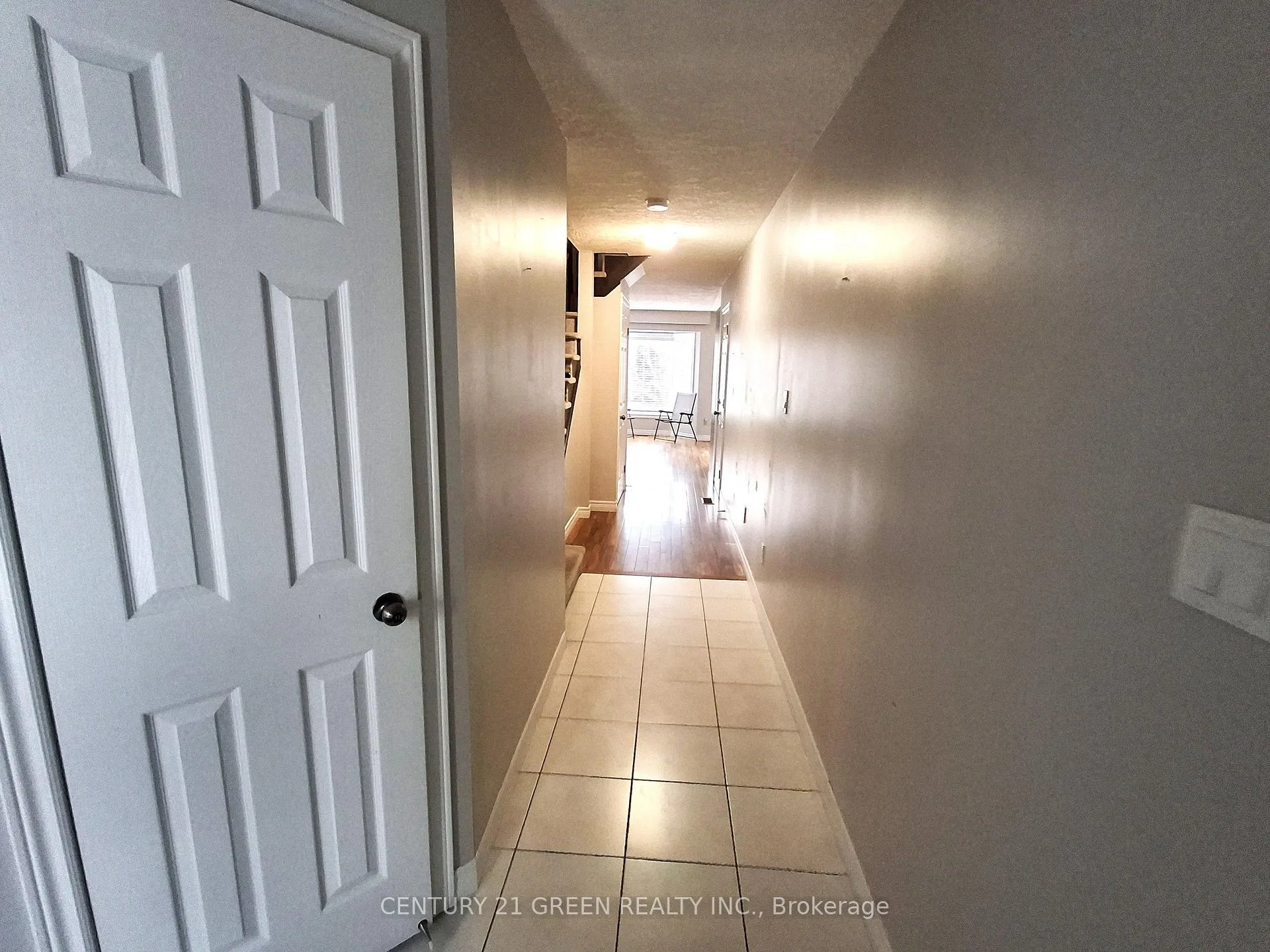 Photo 4 of Unit 3, 1540 Upper Gage Avenue, Hamilton, Eleanor — HOMEH