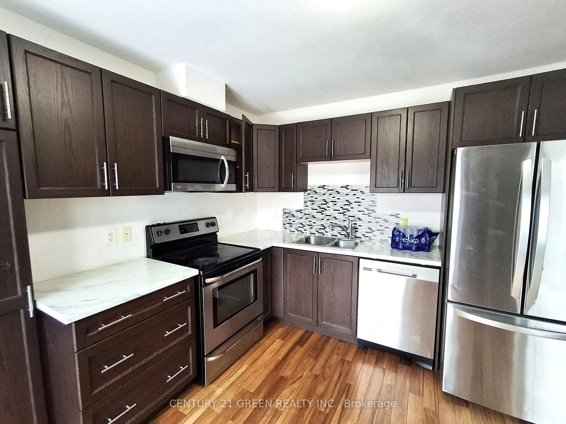 Photo 6 of Unit 3, 1540 Upper Gage Avenue, Hamilton, Eleanor — HOMEH