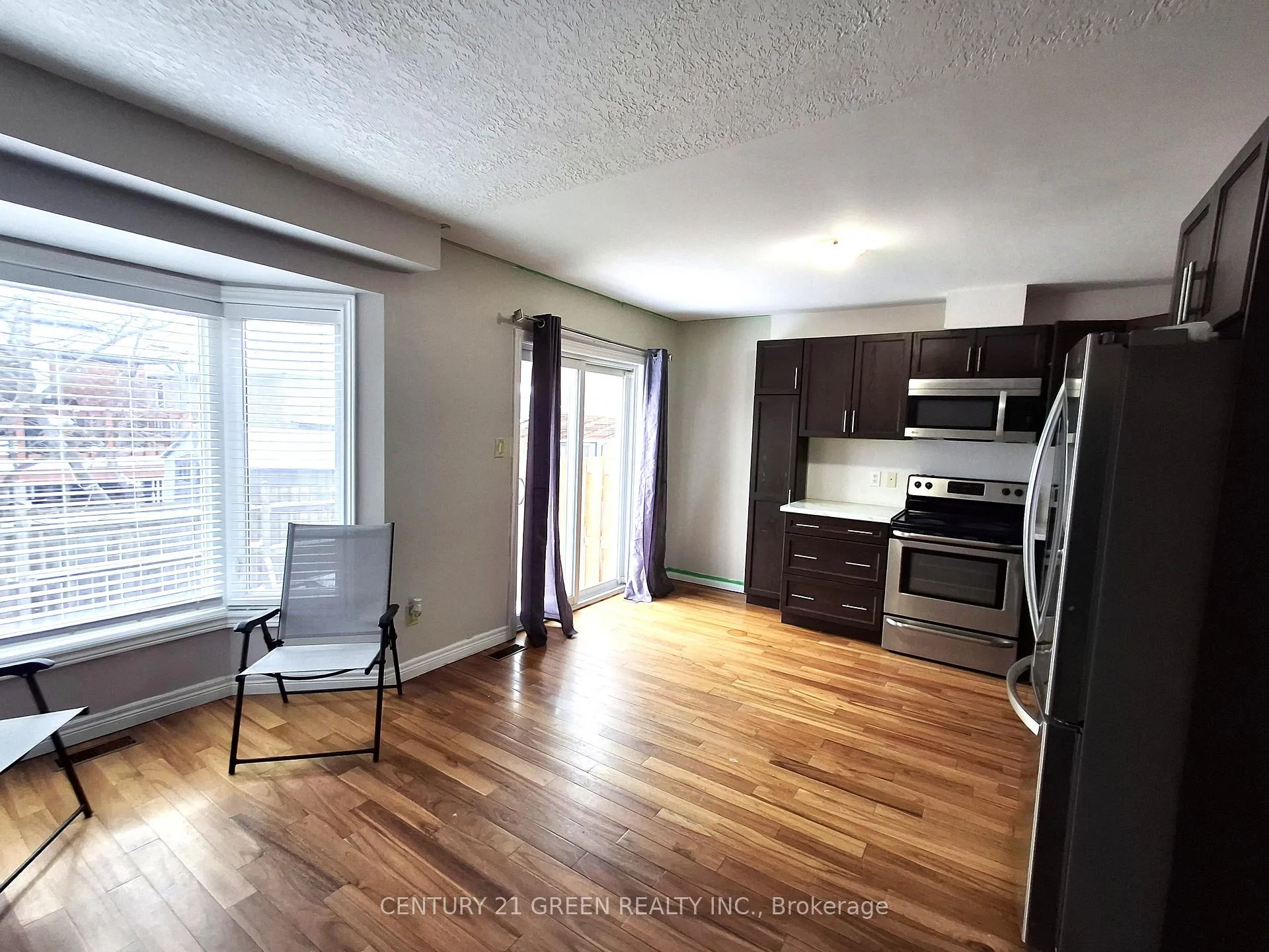 Photo 7 of Unit 3, 1540 Upper Gage Avenue, Hamilton, Eleanor — HOMEH