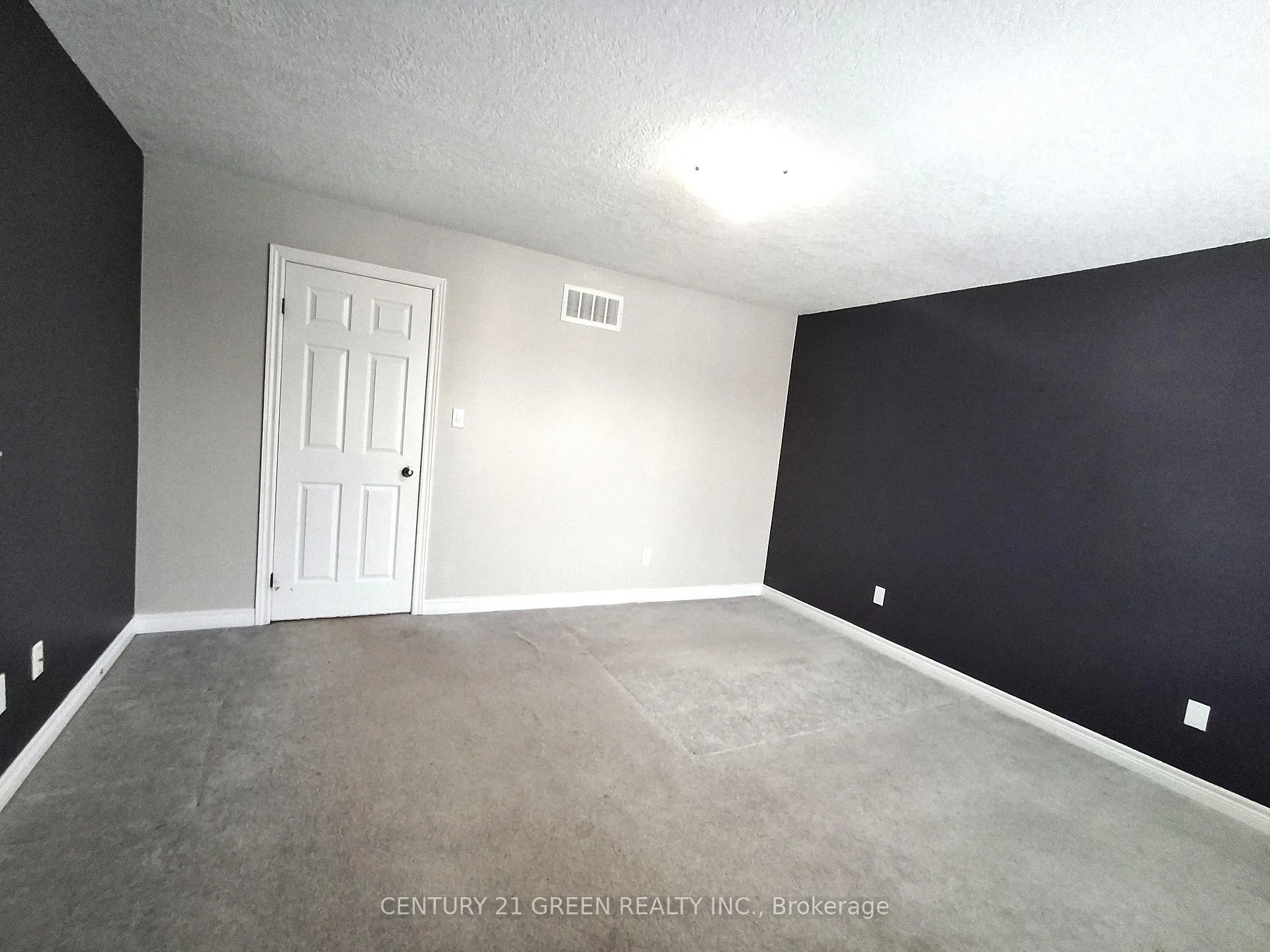 Photo 10 of Unit 3, 1540 Upper Gage Avenue, Hamilton, Eleanor — HOMEH