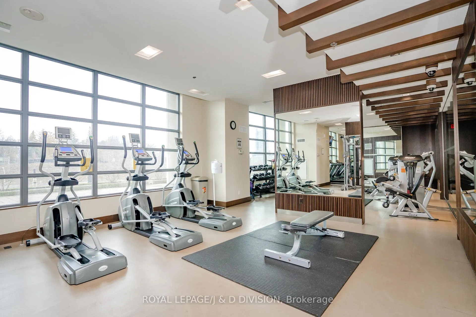 Photo 27 of Unit 824, 35 Brian Peck Crescent, Toronto, Thorncliffe Park — HOMEH