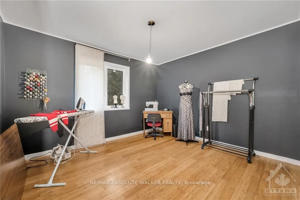 Photo 11 of 3445 Baskins Beach Road, Ottawa, Dunrobin Shores — HOMEH