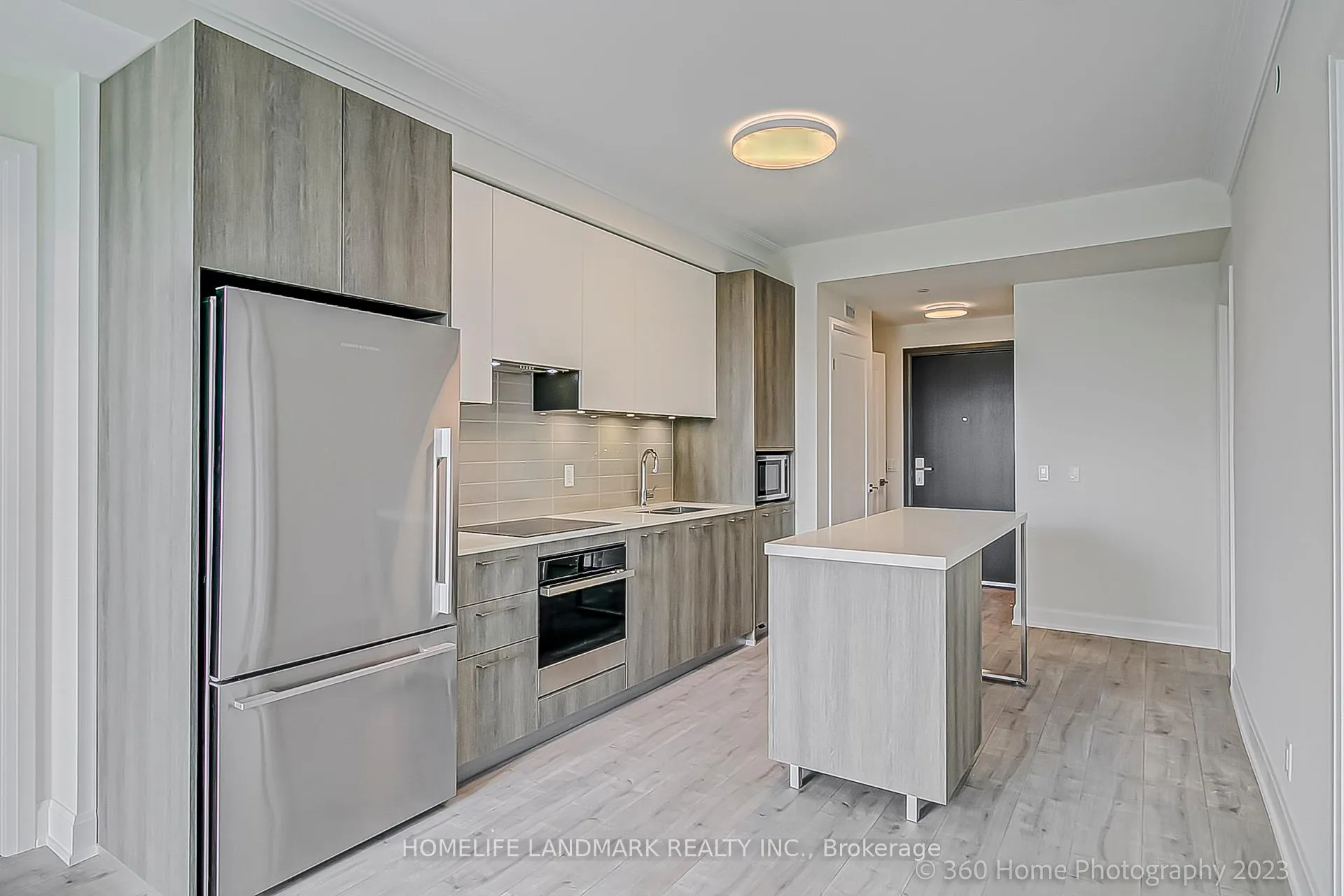Photo 3 of Unit 1103, 8 Water Walk Drive, Markham, Unionville — HOMEH