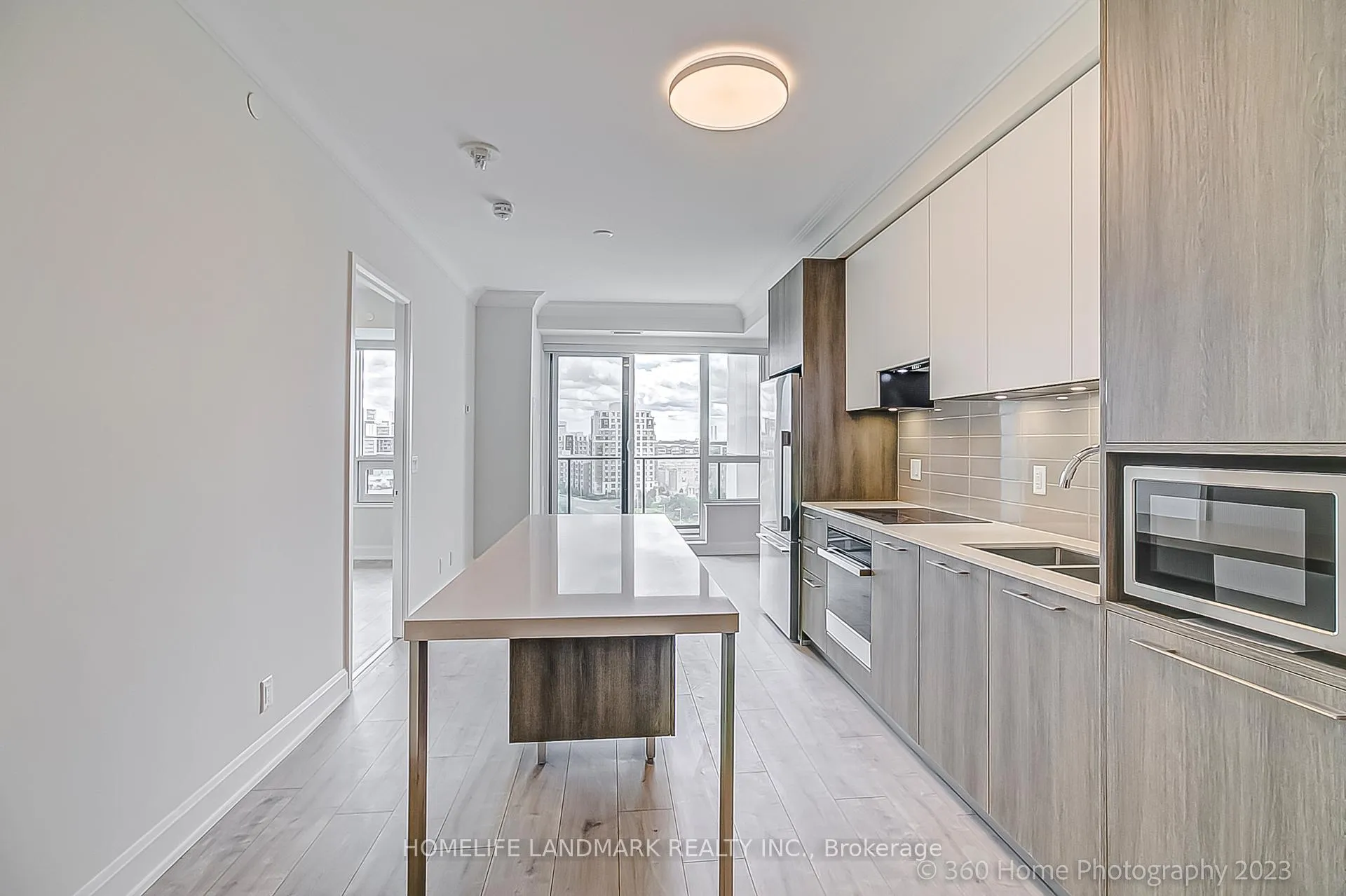Photo 16 of Unit 1103, 8 Water Walk Drive, Markham, Unionville — HOMEH