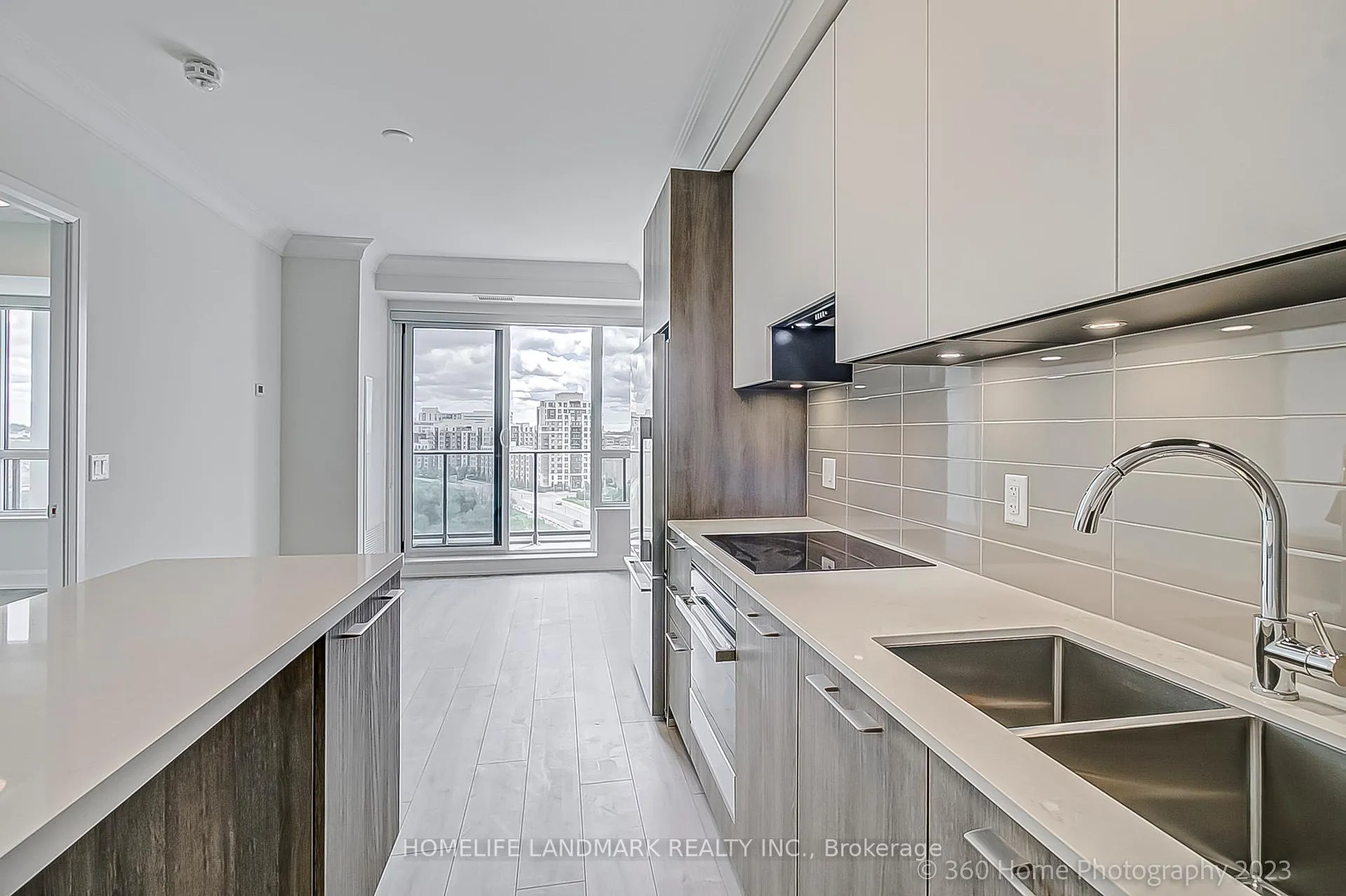 Photo 19 of Unit 1103, 8 Water Walk Drive, Markham, Unionville — HOMEH