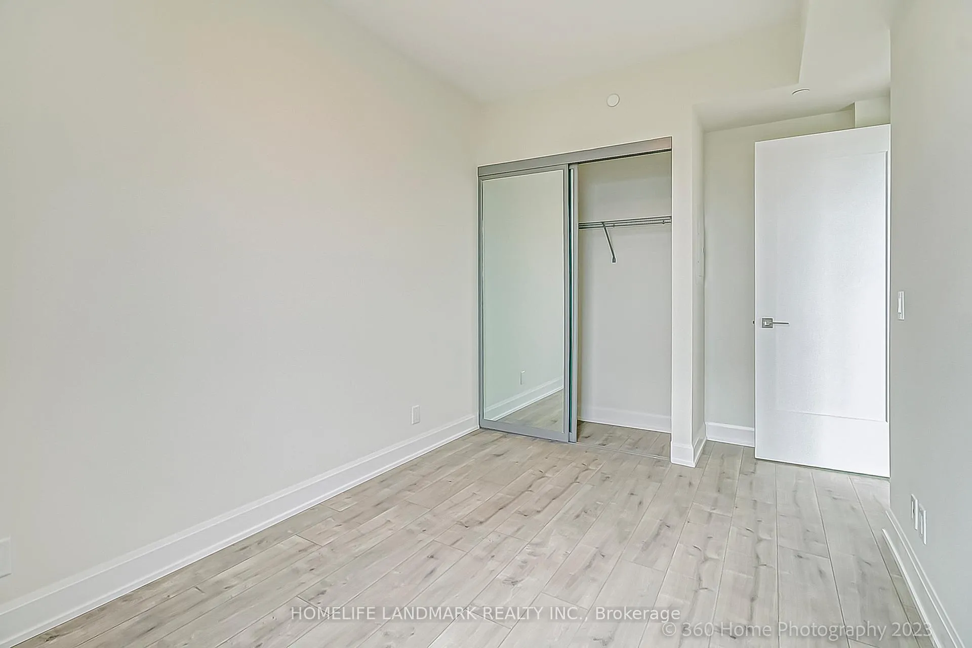 Photo 25 of Unit 1103, 8 Water Walk Drive, Markham, Unionville — HOMEH
