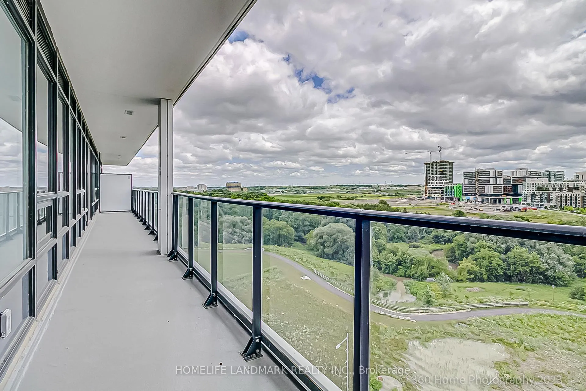 Photo 31 of Unit 1103, 8 Water Walk Drive, Markham, Unionville — HOMEH